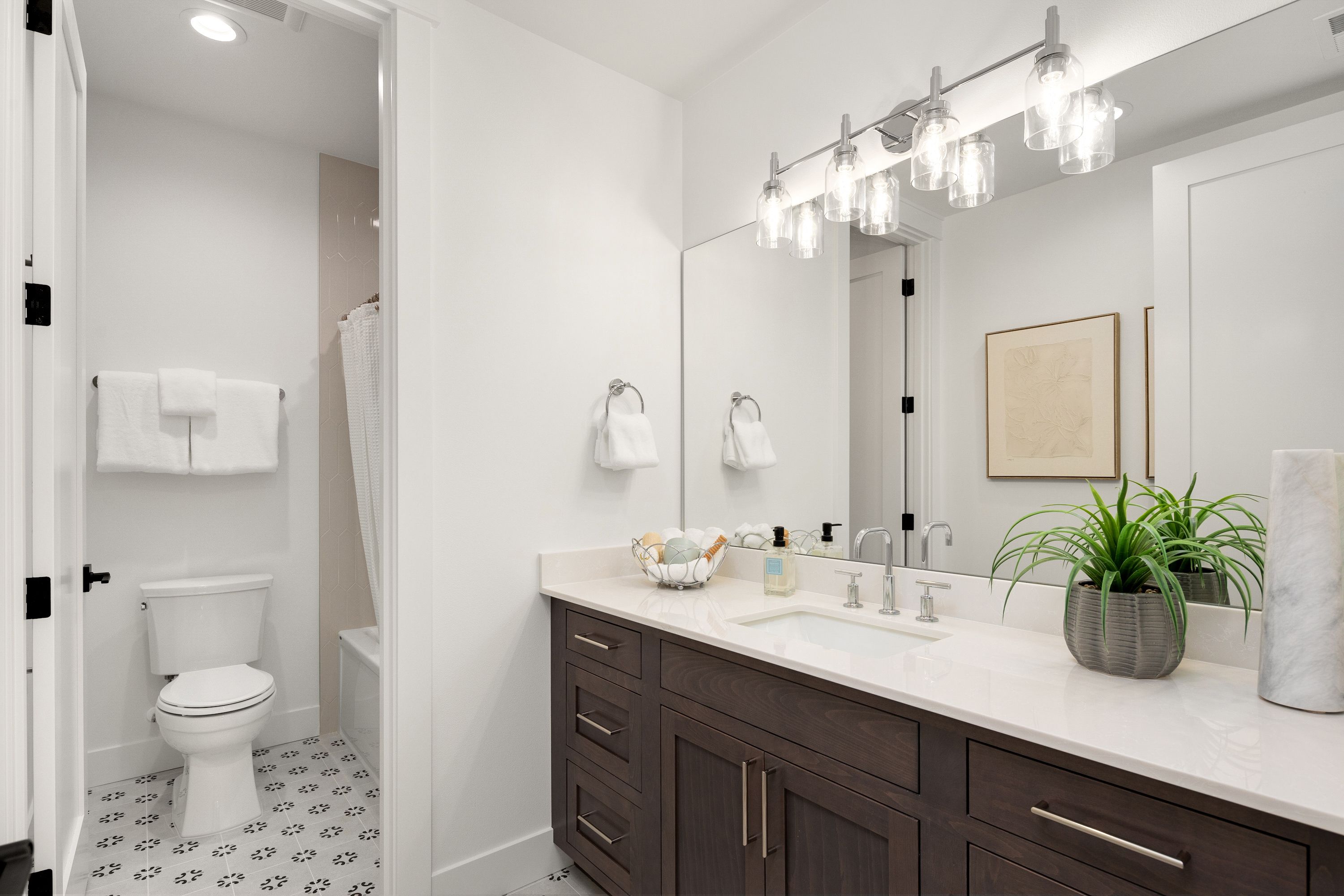  15419 NE 106th St, Redmond, WA 98052 - 物件實景