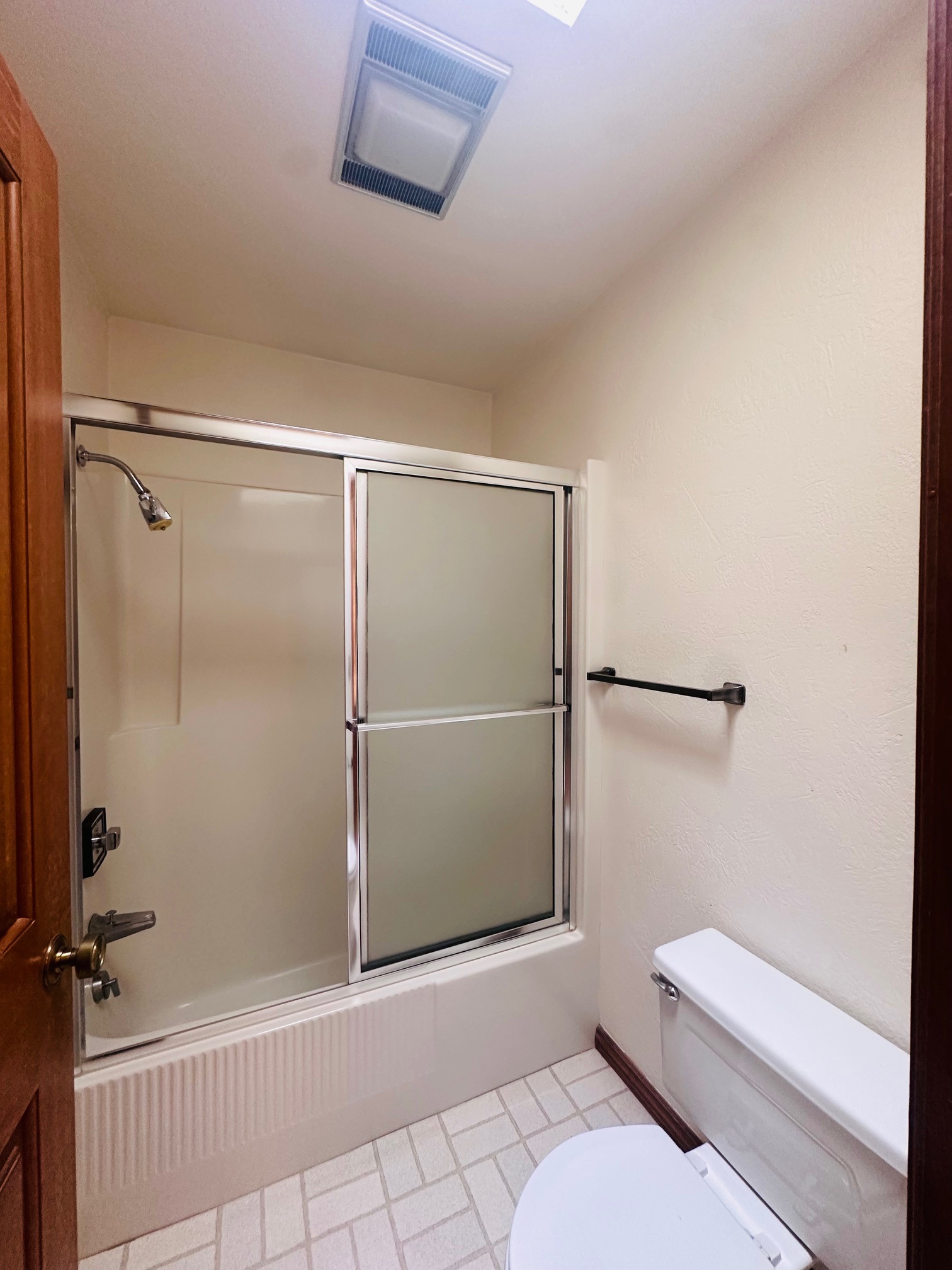 Enid, Oklahoma, 73703, United States, 5 Bedrooms Bedrooms, ,5 BathroomsBathrooms,Residential,For Sale,1981686