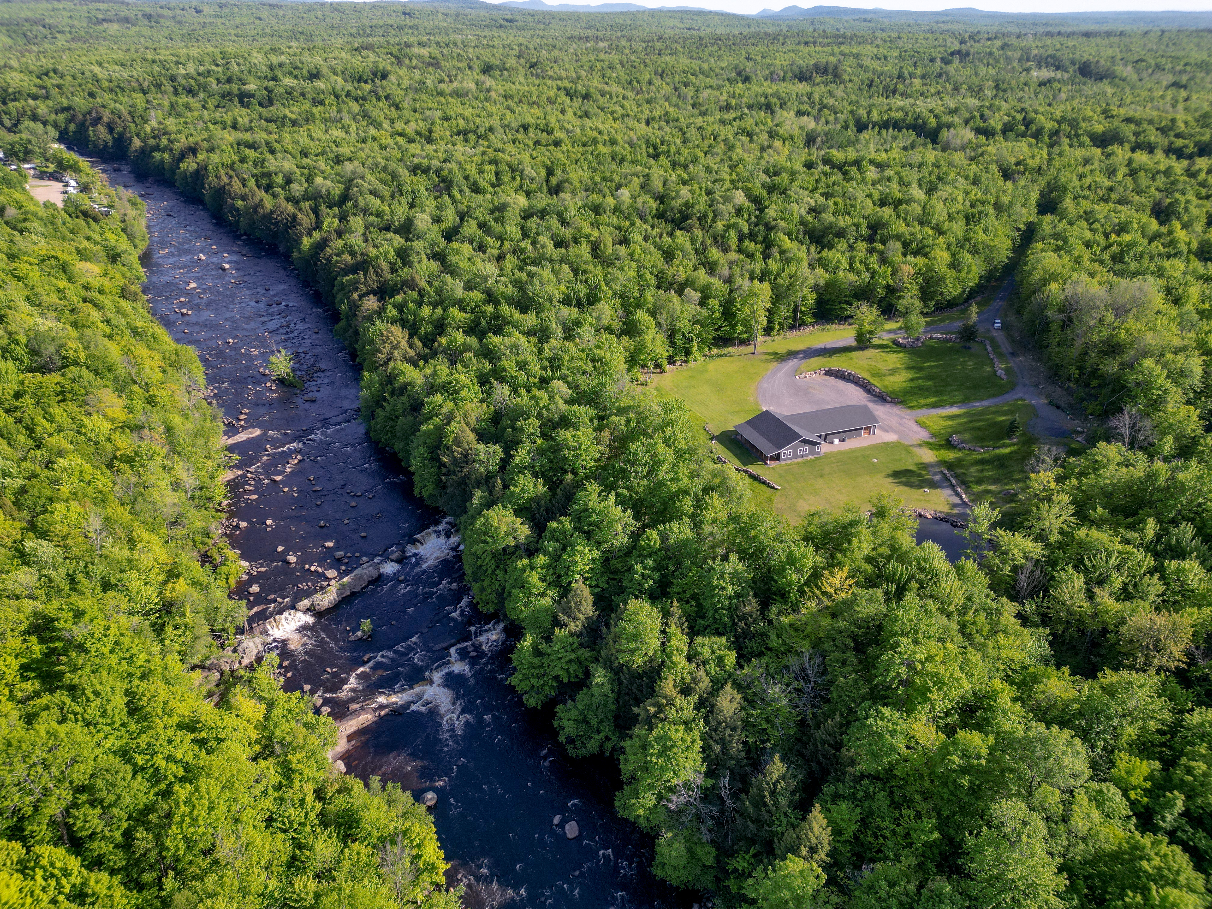  58 Hewitt Road, St. Regis Falls, NY, 12980 - 物件實景