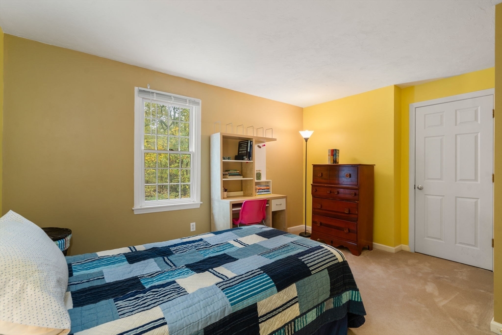 Marlborough, Massachusetts, 01752, United States, 4 Bedrooms Bedrooms, ,3 BathroomsBathrooms,Residential,For Sale,1995597