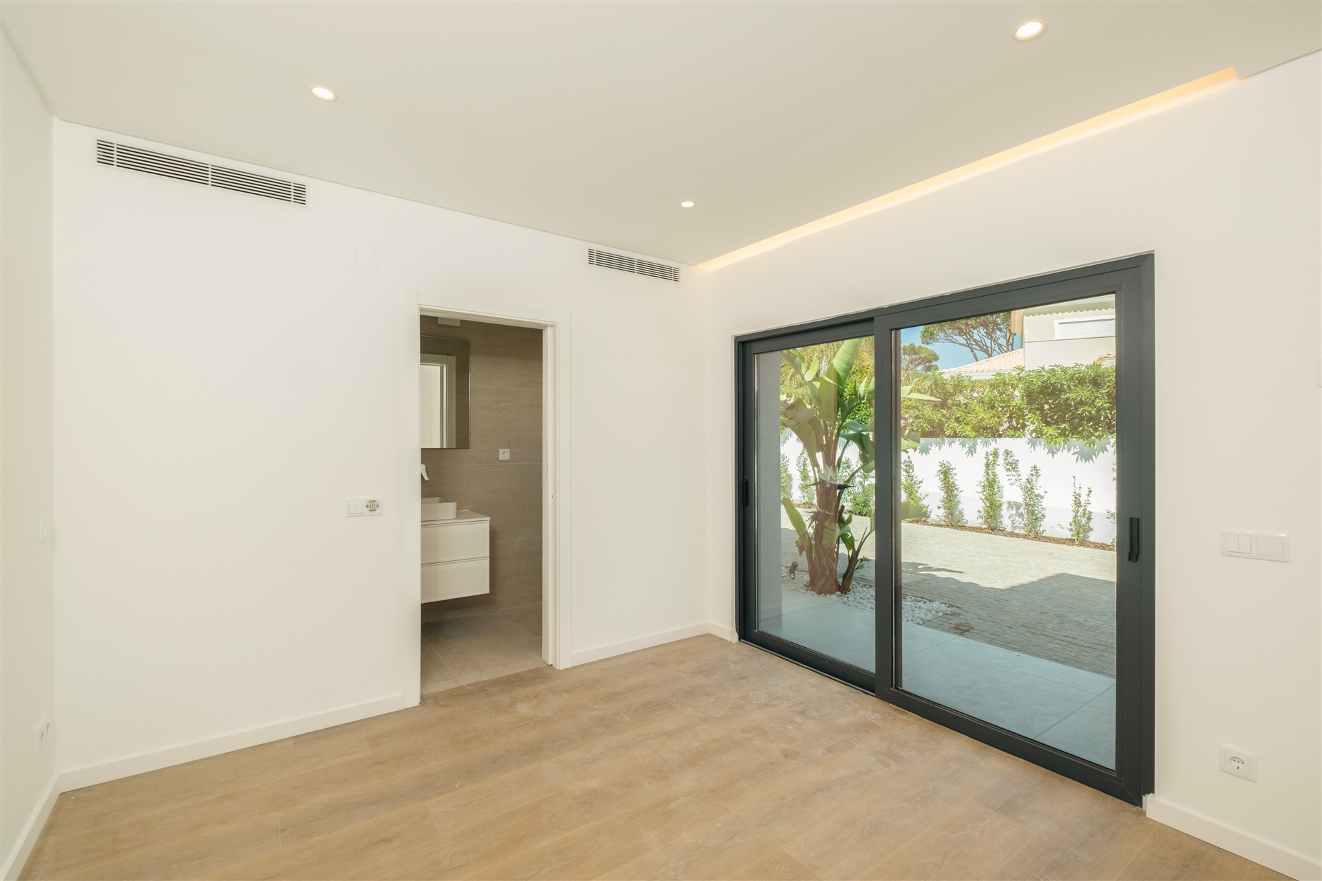  Detached house, 4 bedrooms, for Sale - 物件實景