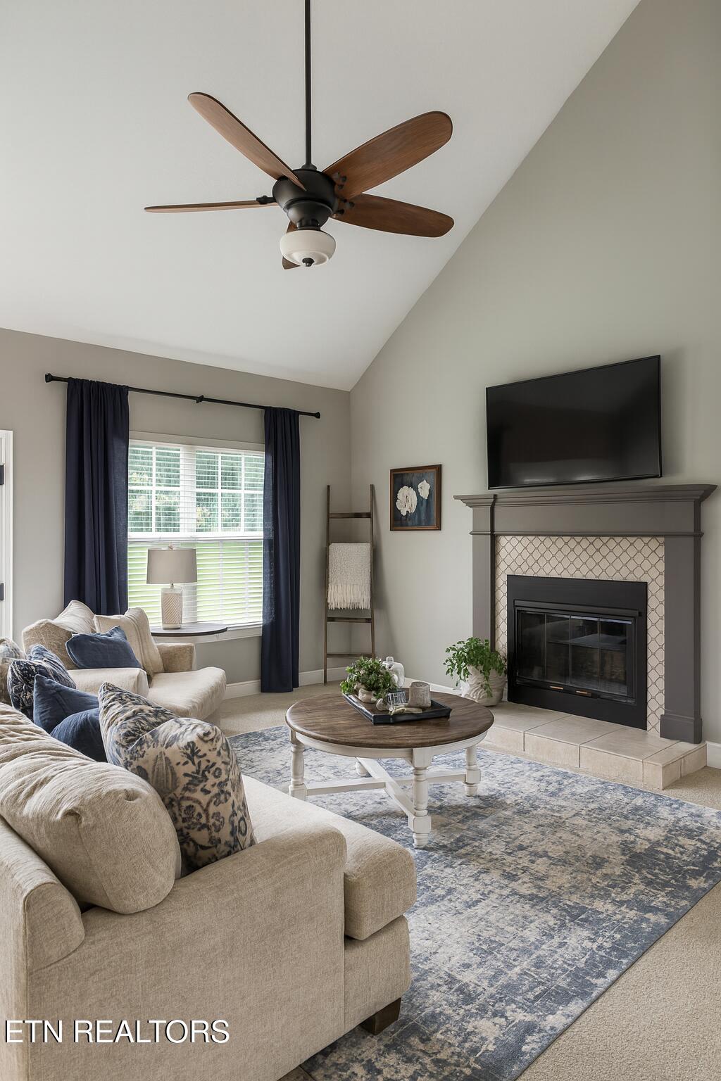 Friendsville, Tennessee, 37737, United States, 3 Bedrooms Bedrooms, ,4 BathroomsBathrooms,Residential,For Sale,1962671