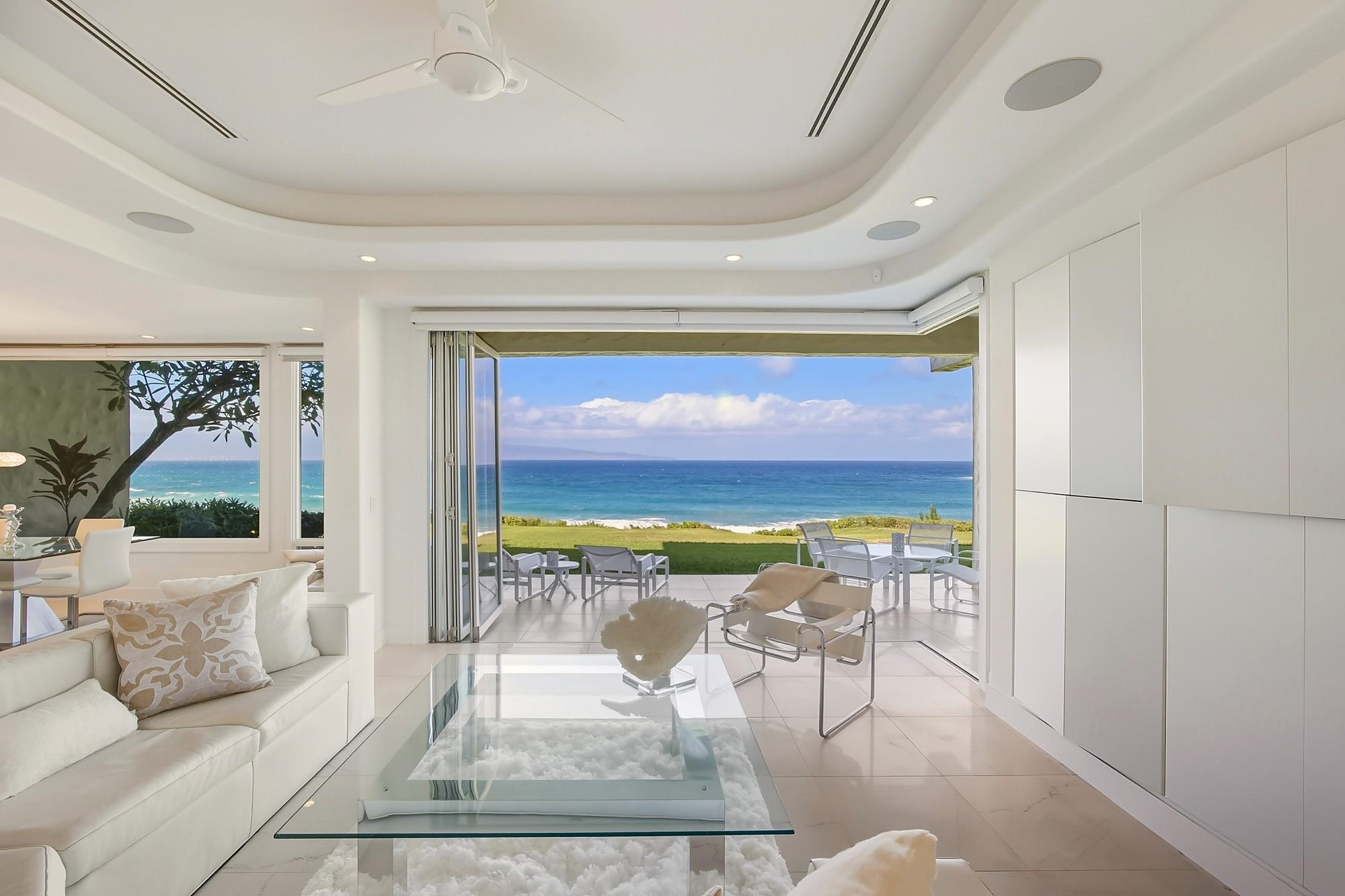 Lahaina, Hawaii, 96761, United States, 2 Bedrooms Bedrooms, ,3 BathroomsBathrooms,Residential,For Sale,1998478