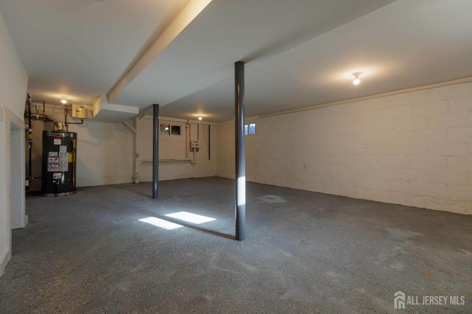 Plainfield, New Jersey, 07062, United States, 3 Bedrooms Bedrooms, ,1 BathroomBathrooms,Residential,For Sale,2005498