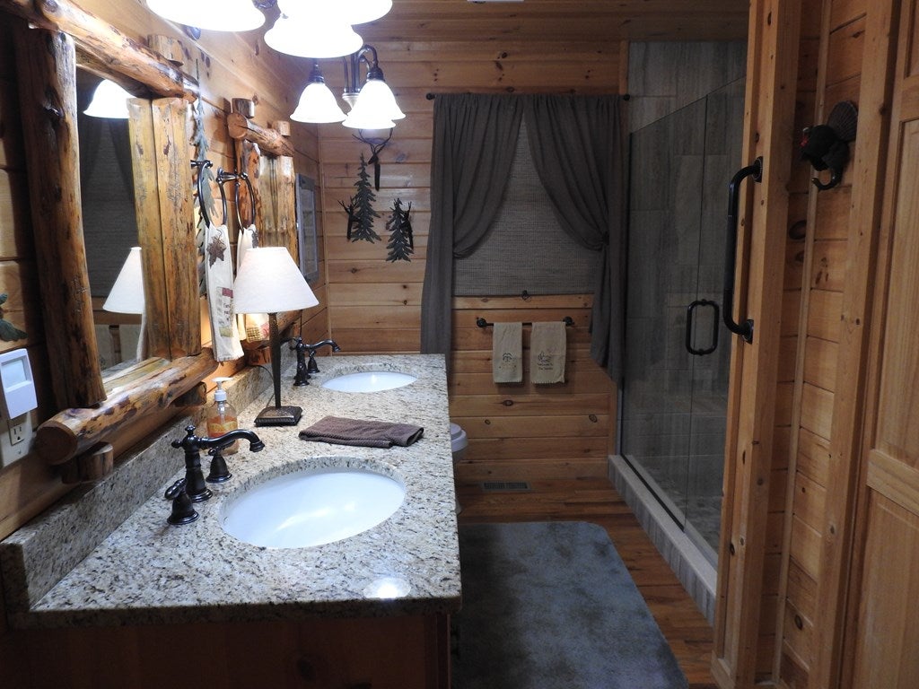 Morganton, Georgia, 30560, United States, 3 Bedrooms Bedrooms, ,3 BathroomsBathrooms,Residential,For Sale,1858893