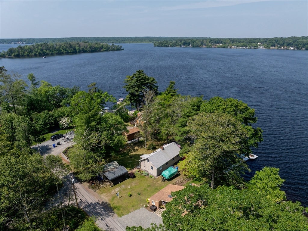 Lakeville, Massachusetts, 02347, United States, 2 Bedrooms Bedrooms, ,1 BathroomBathrooms,Residential,For Sale,1924540