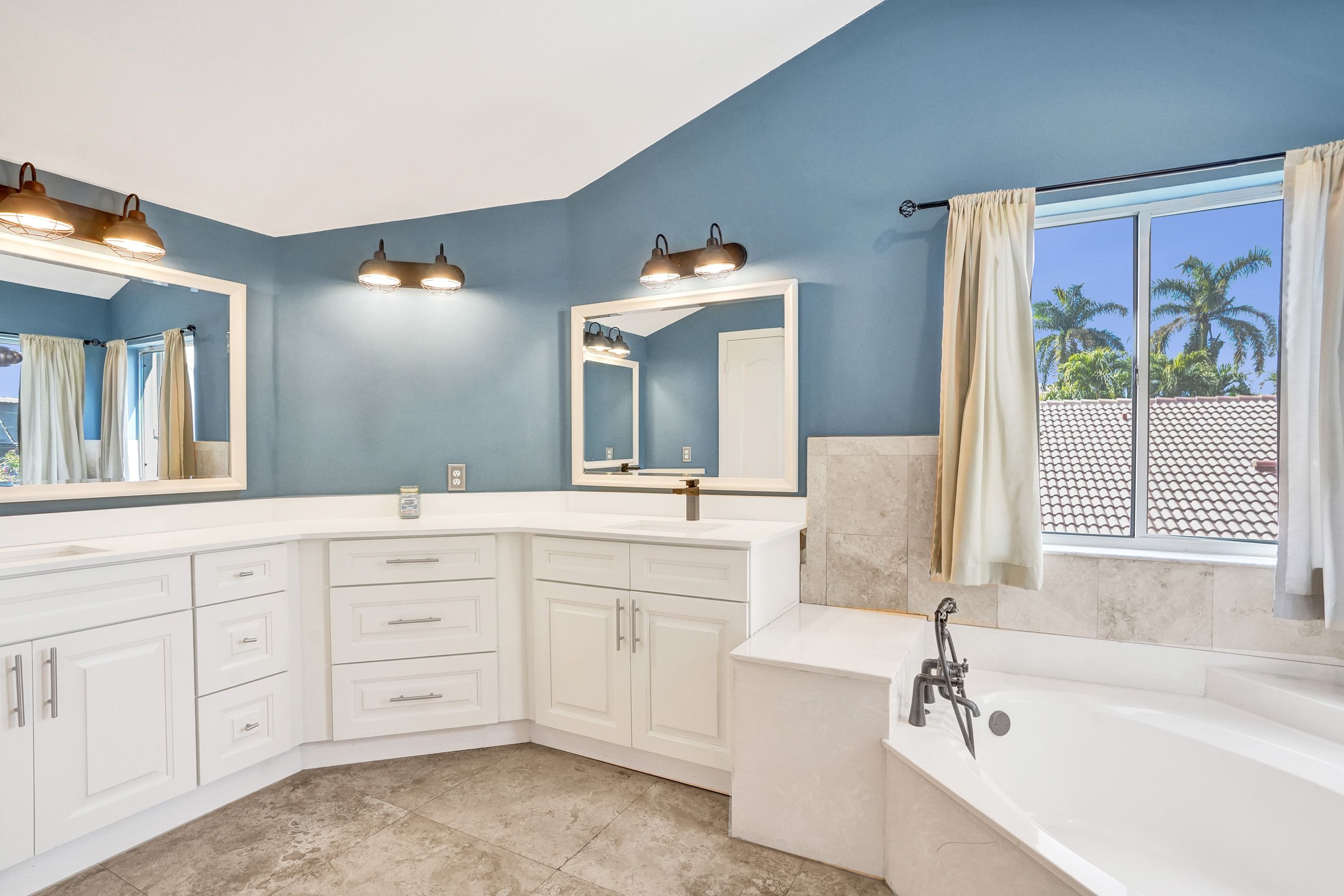  19321 NW 10th Street, Pembroke Pines, FL, 33029 - 物件實景