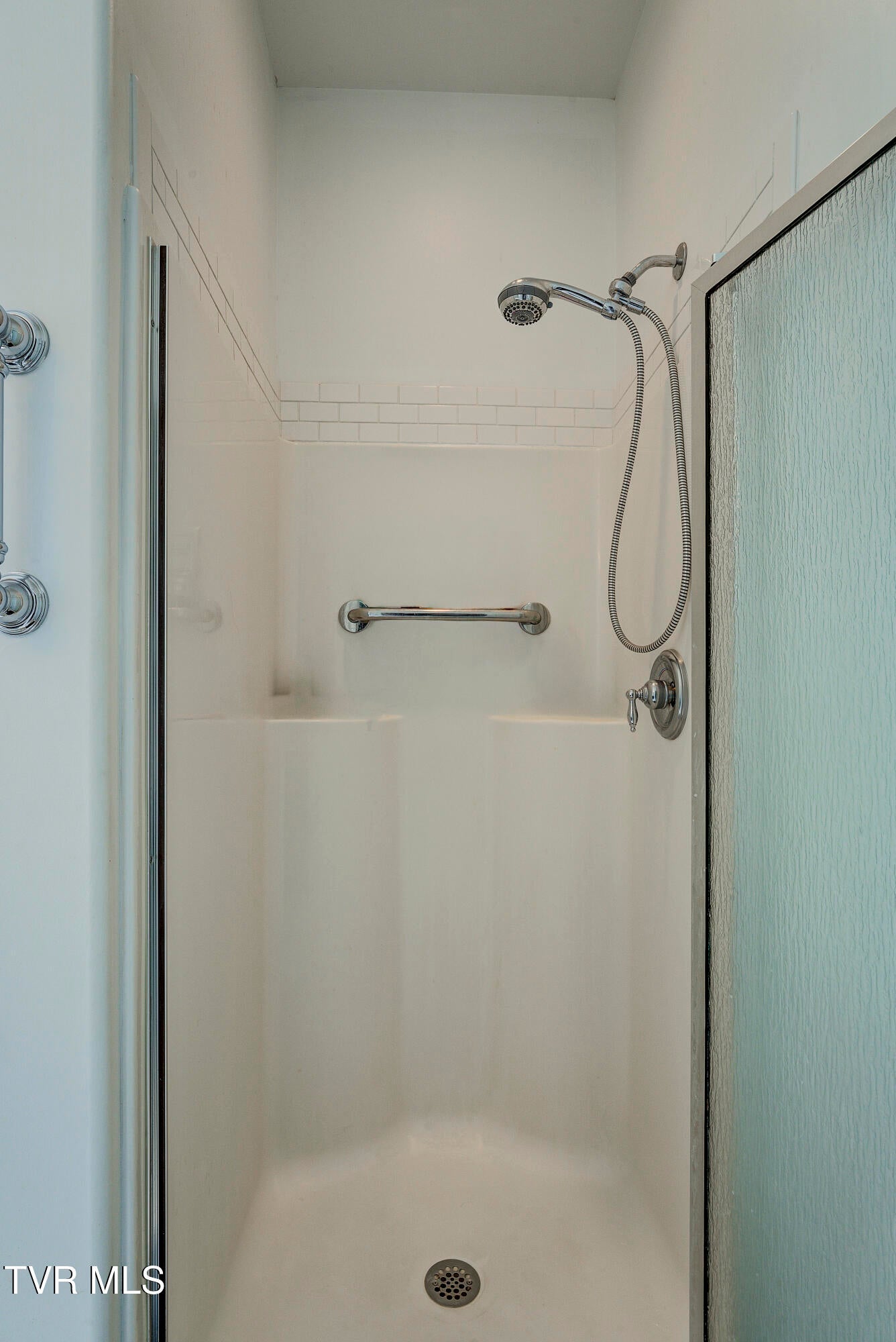 Johnson City, Tennessee, 37604, United States, 5 Bedrooms Bedrooms, ,3 BathroomsBathrooms,Residential,For Sale,1964815