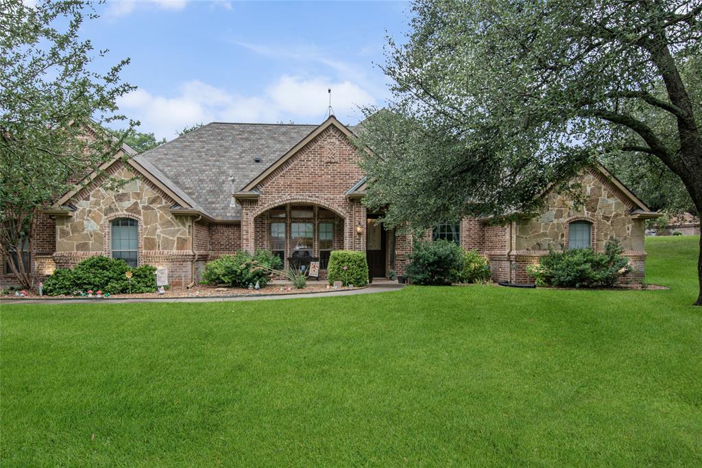 Azle, Texas, 76020, United States, 3 Bedrooms Bedrooms, ,3 BathroomsBathrooms,Residential,For Sale,1934218