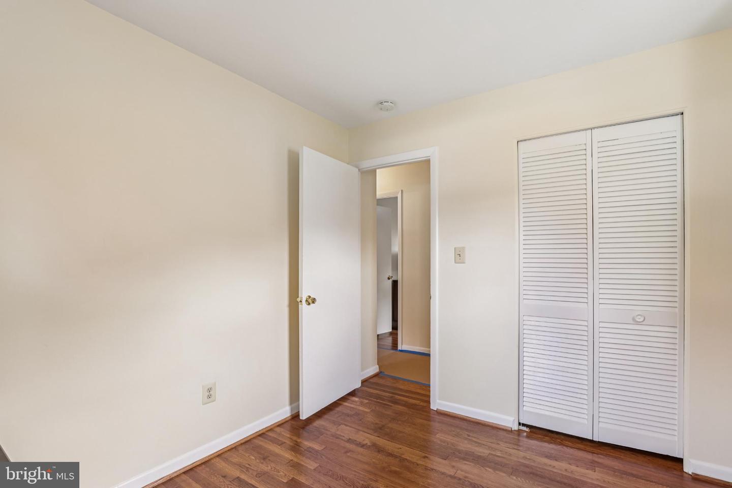 Rockville, Maryland, 20851, United States, 4 Bedrooms Bedrooms, ,2 BathroomsBathrooms,Residential,For Sale,1987492