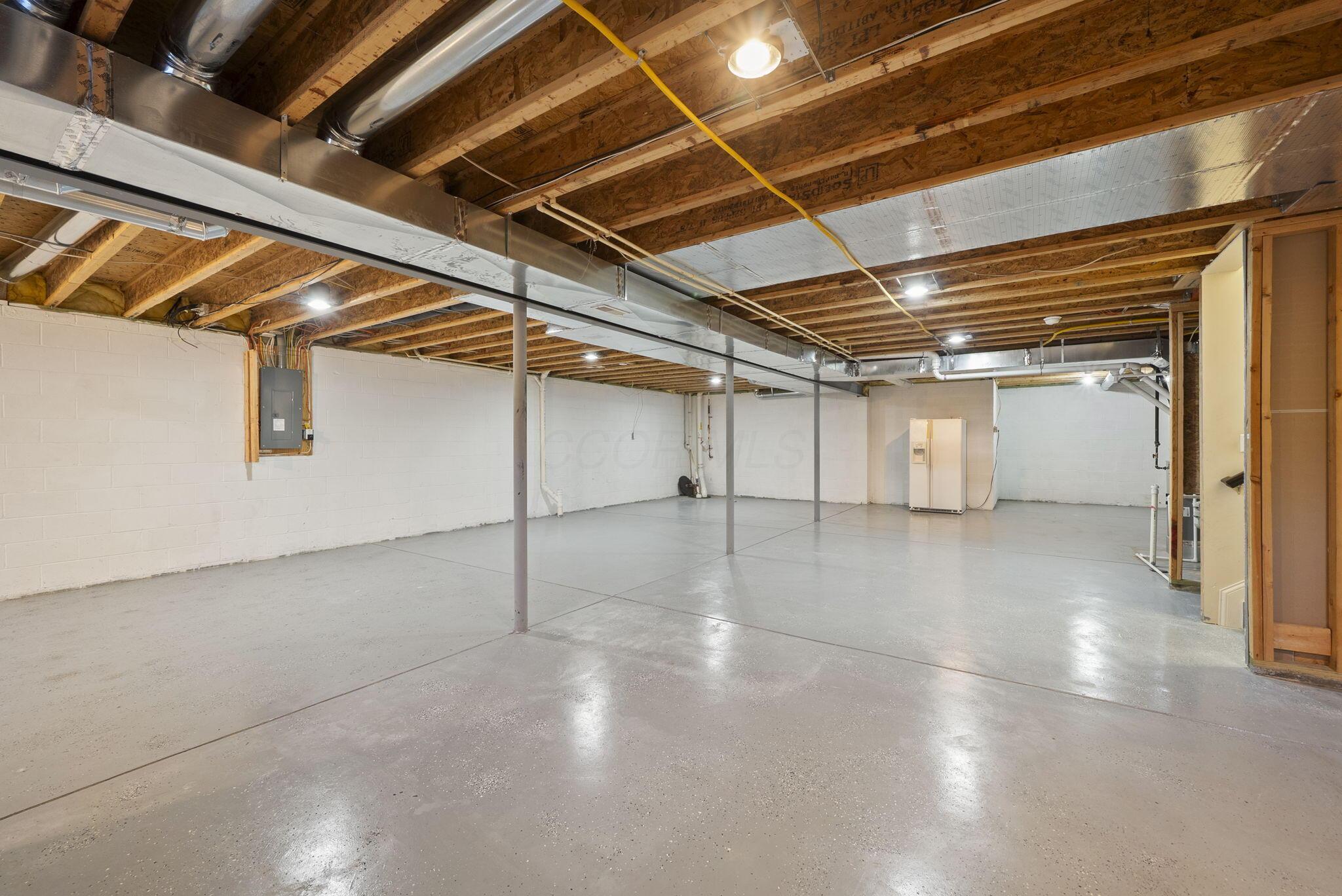 Powell, Ohio, 43065, United States, 5 Bedrooms Bedrooms, ,5 BathroomsBathrooms,Residential,For Sale,1988967