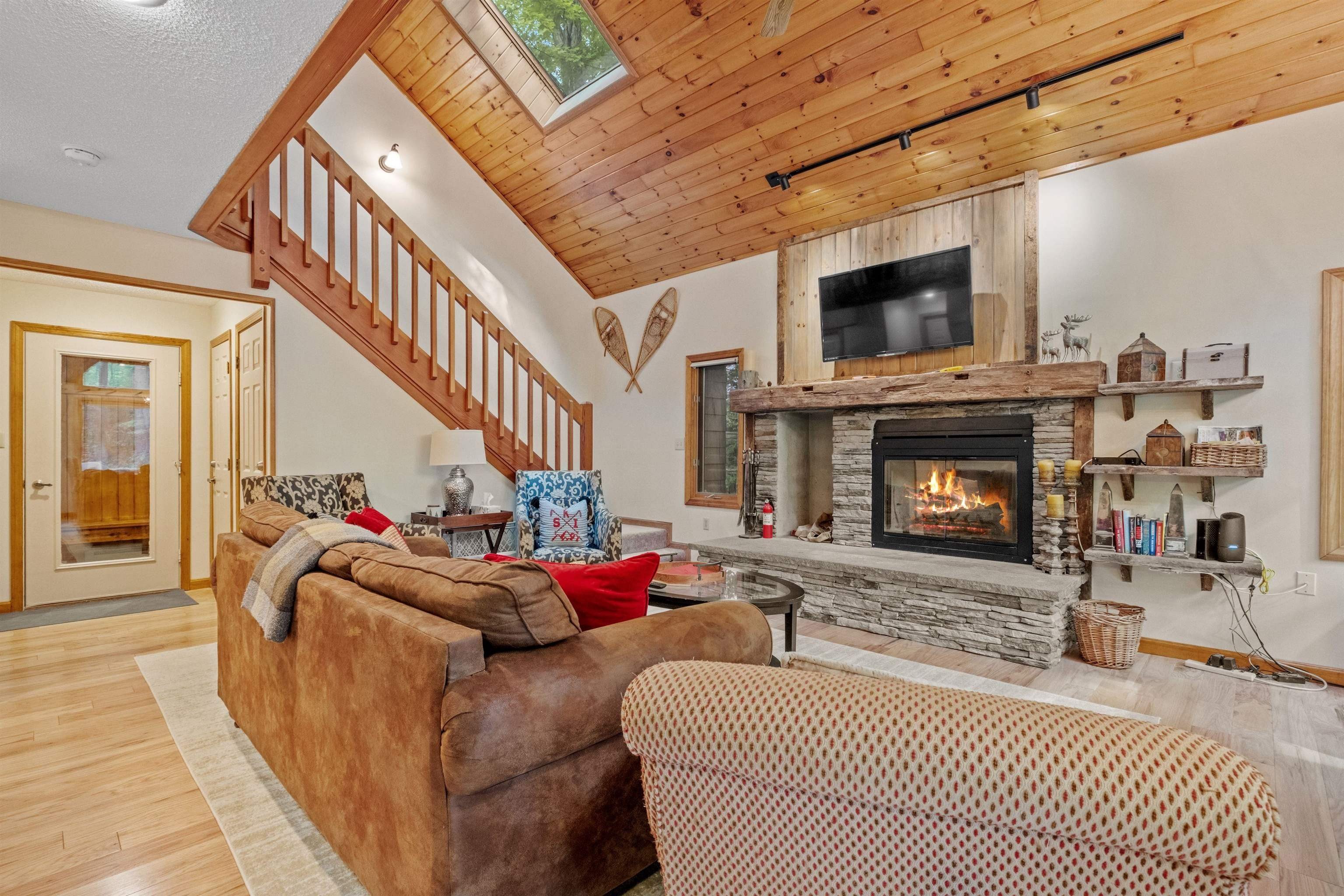 Woodstock, New Hampshire, 03262, United States, 3 Bedrooms Bedrooms, ,1 BathroomBathrooms,Residential,For Sale,1975187