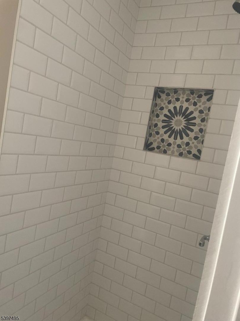 Newark City, New Jersey, 07106, United States, 9 Bedrooms Bedrooms, ,3 BathroomsBathrooms,Residential,For Sale,1992802