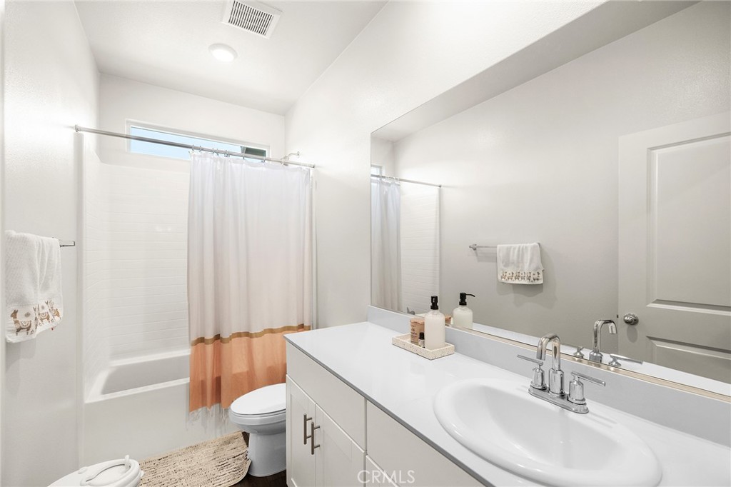 Menifee, California, 92584, United States, 4 Bedrooms Bedrooms, ,3 BathroomsBathrooms,Residential,For Sale,1942234