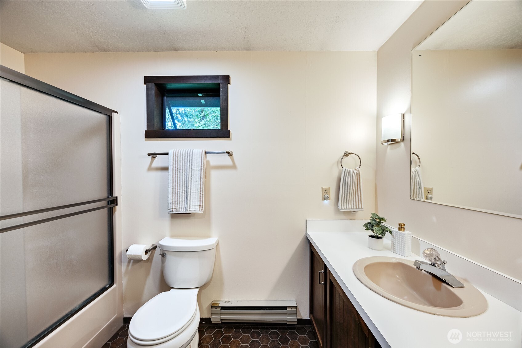 Port Townsend, Washington, 98368, United States, 3 Bedrooms Bedrooms, ,1 BathroomBathrooms,Residential,For Sale,1939174