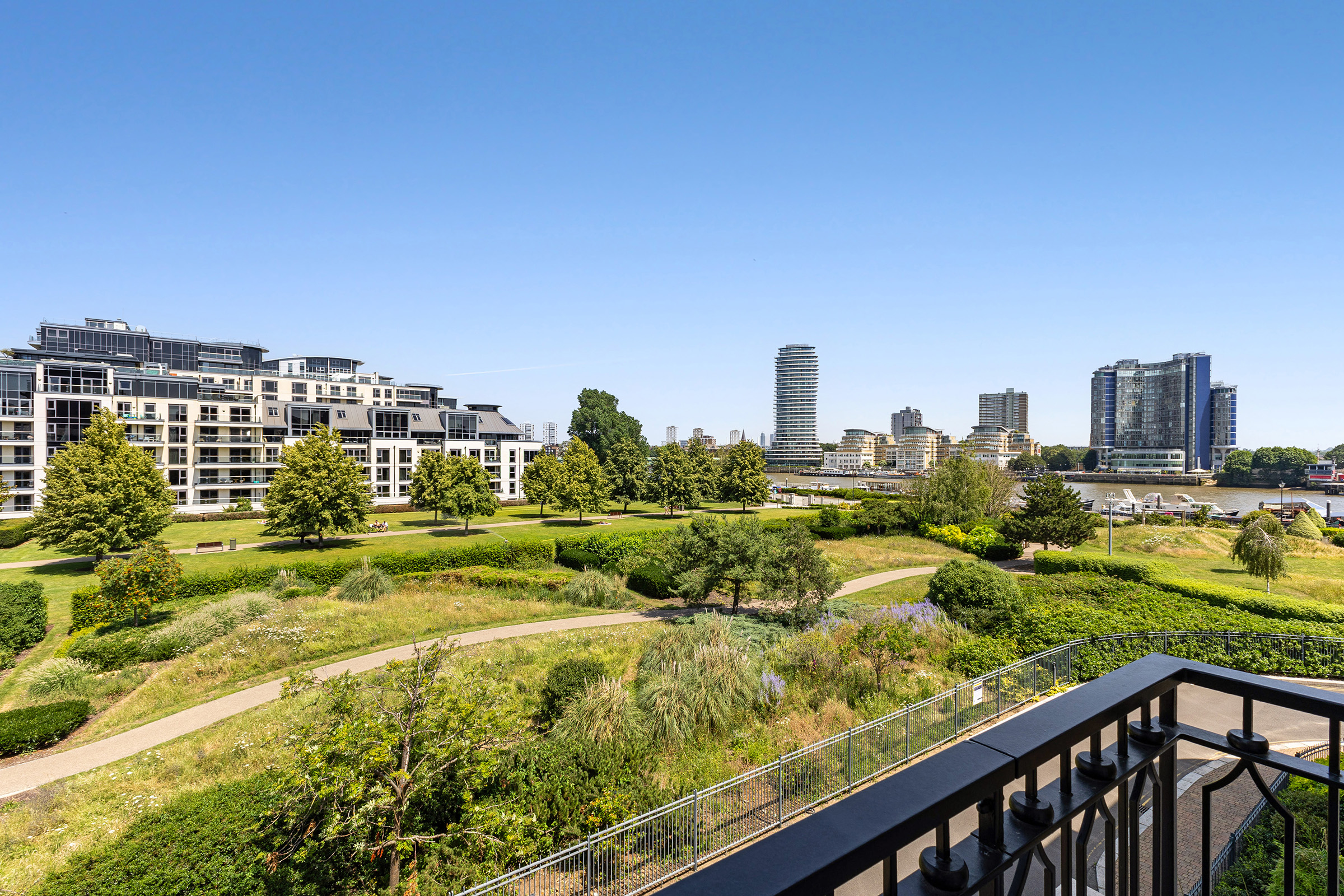  A Beautiful Family House Overlooking Imperial Park and the Thames Beyond - 物件實景