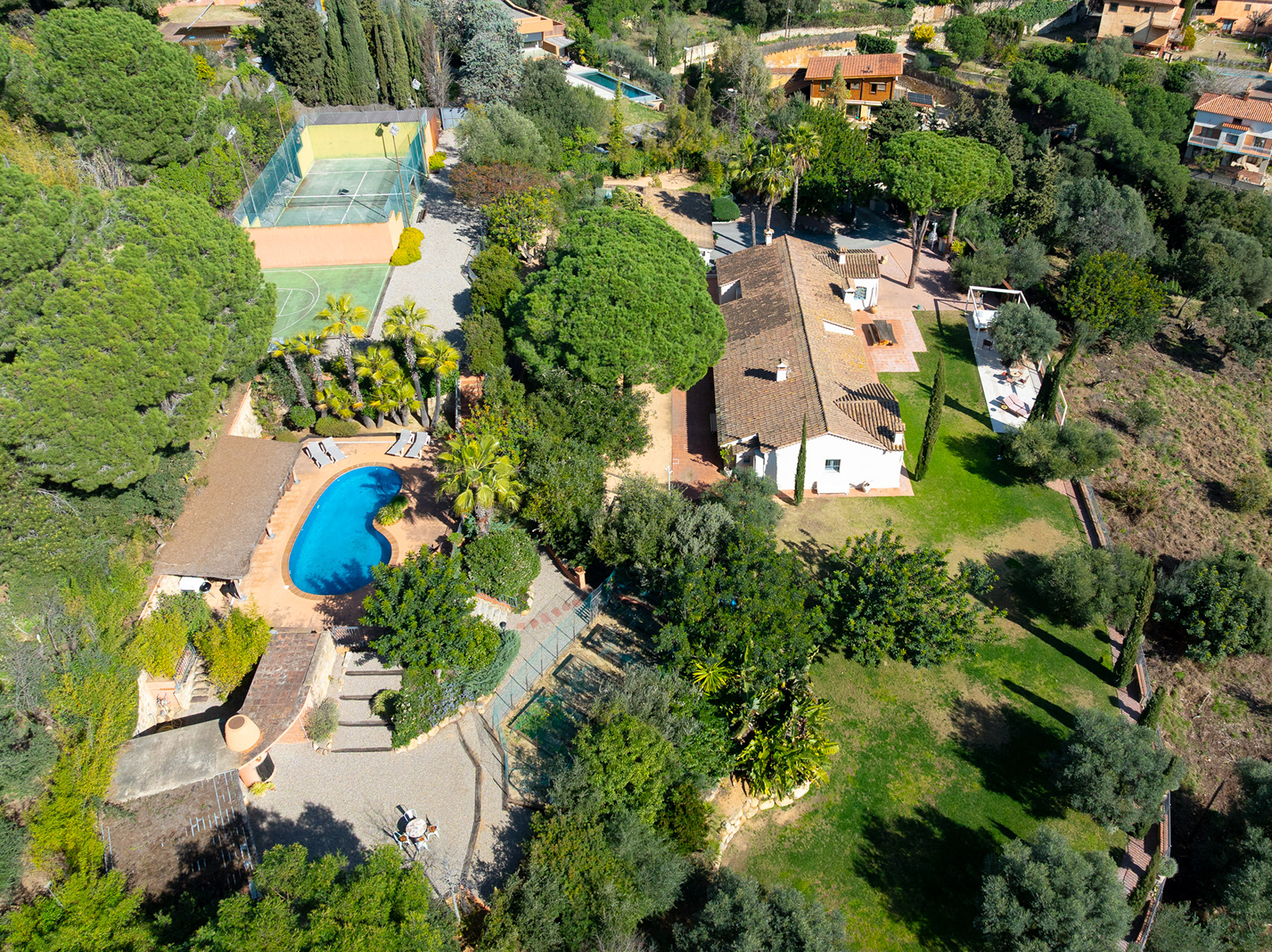  Exceptional house, with sea views and large plot, in Cabrera de Mar - 物件實景
