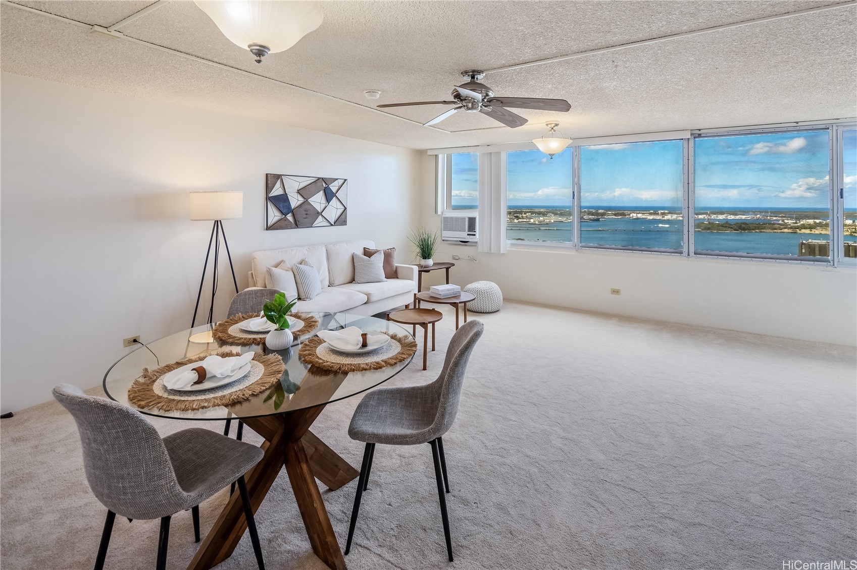 Aiea, Hawaii, 96701, United States, 2 Bedrooms Bedrooms, ,2 BathroomsBathrooms,Residential,For Sale,1882512