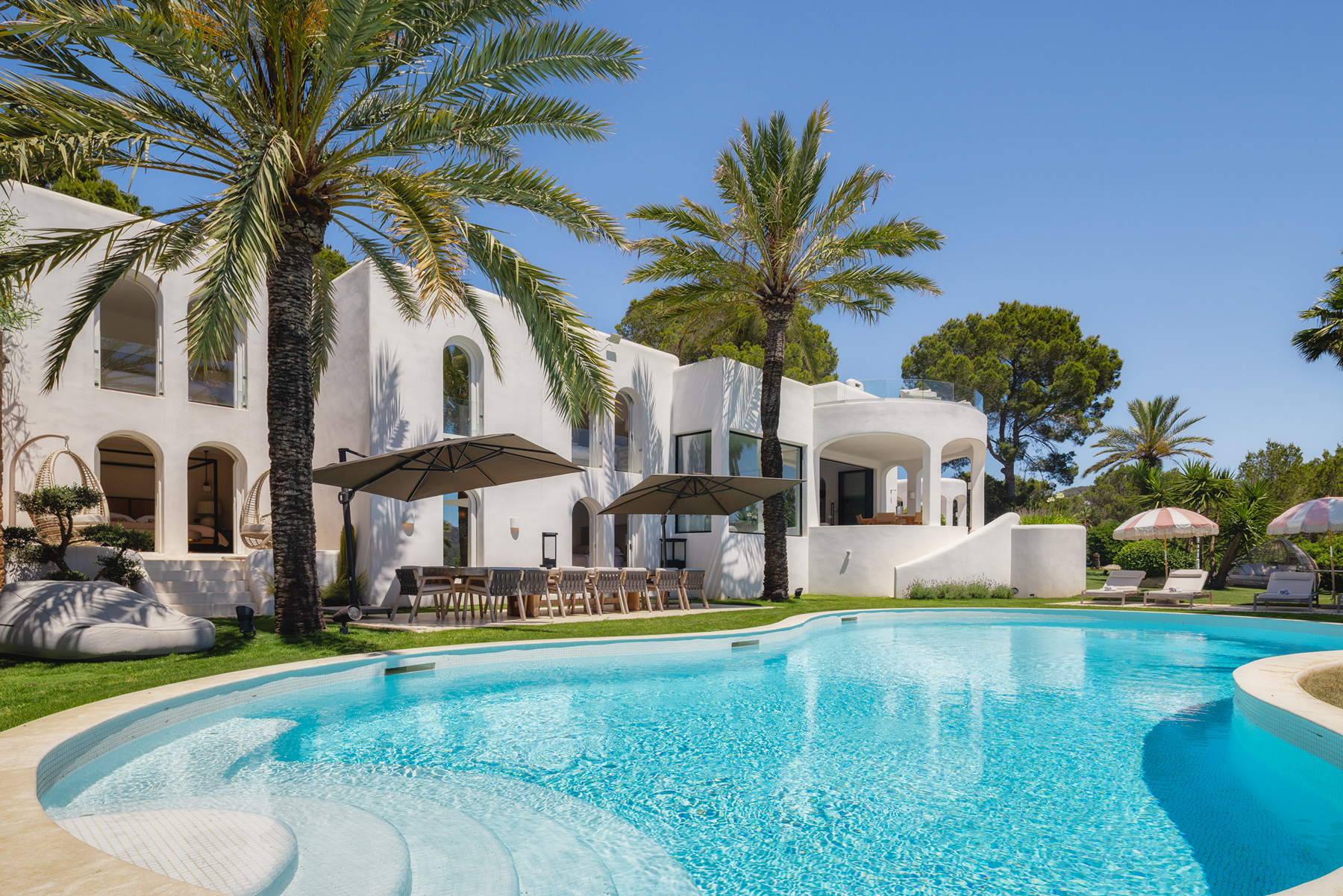  A landmark statement estate on Ibiza’s west coast - 物件實景