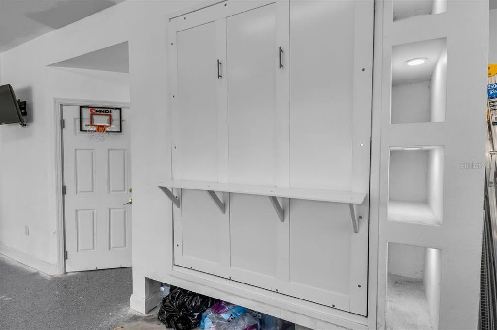 New Port Richey, Florida, 34653, United States, 4 Bedrooms Bedrooms, ,5 BathroomsBathrooms,Residential,For Sale,1989406