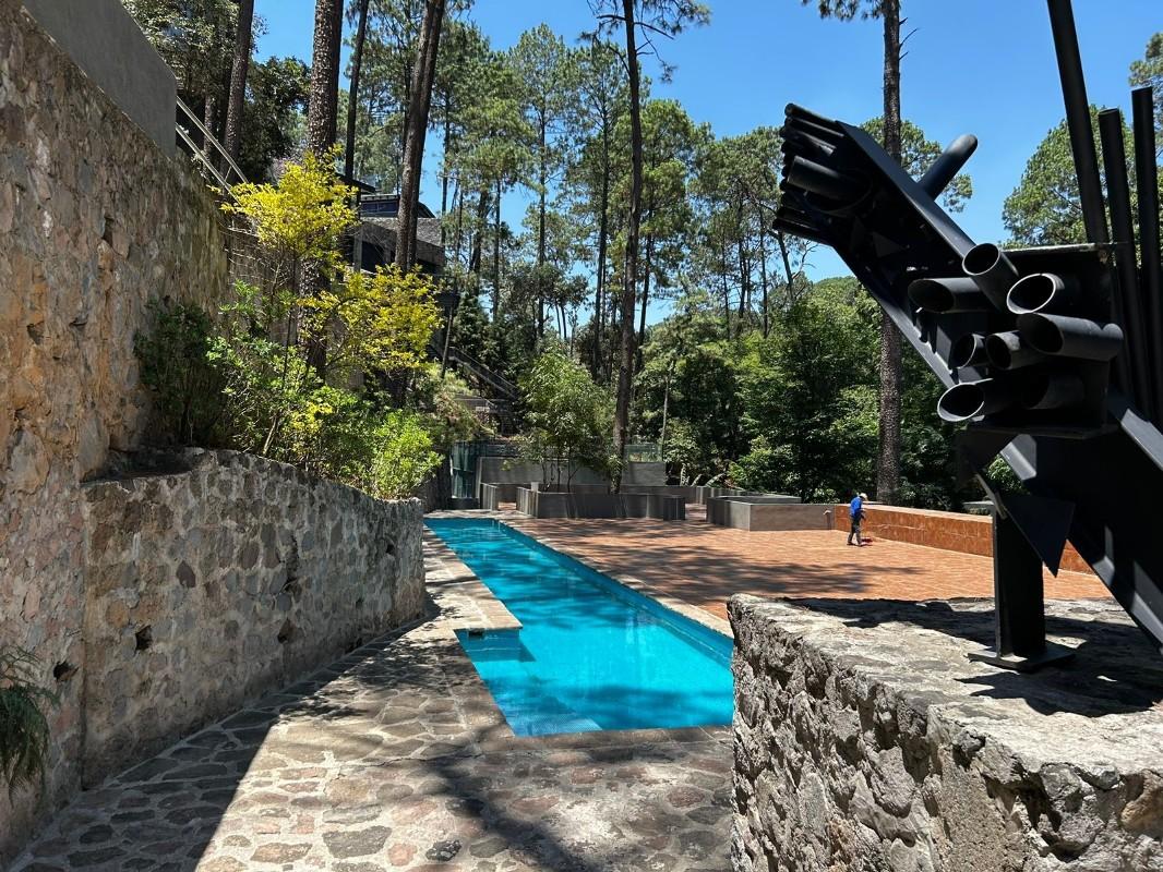Valle de Bravo, Estado de México, 51200, Mexico, 3 Bedrooms Bedrooms, ,4 BathroomsBathrooms,Residential,For Sale,1738638