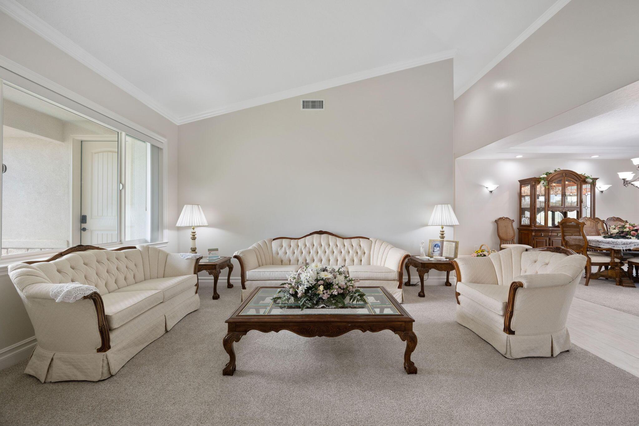 Leeds, Utah, 84746, United States, 5 Bedrooms Bedrooms, ,3 BathroomsBathrooms,Residential,For Sale,1979707