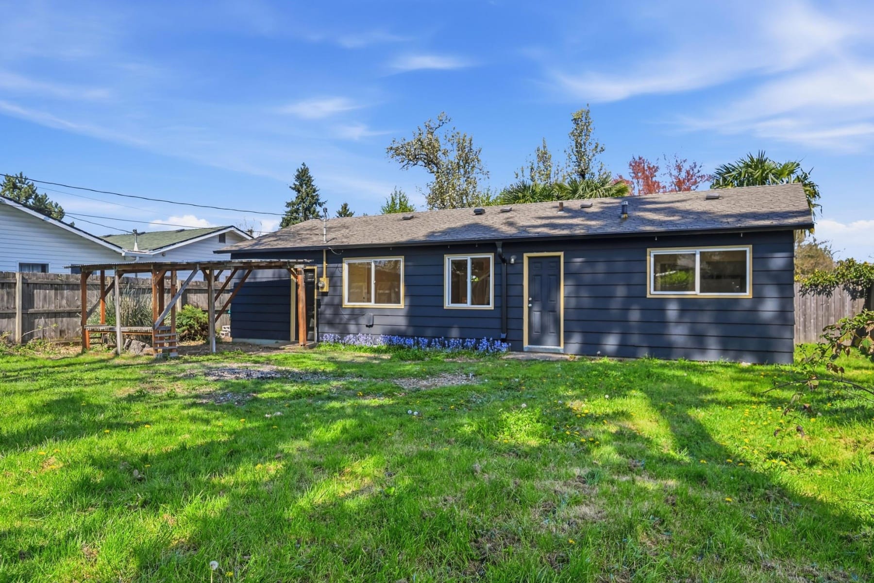  8723 N CHASE AVE Portland, OR 97217 - 物件實景