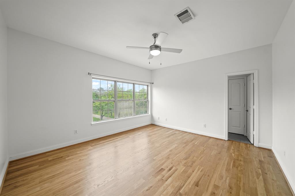 Houston, Texas, 77096, United States, 4 Bedrooms Bedrooms, ,6 BathroomsBathrooms,Residential,For Sale,1827201