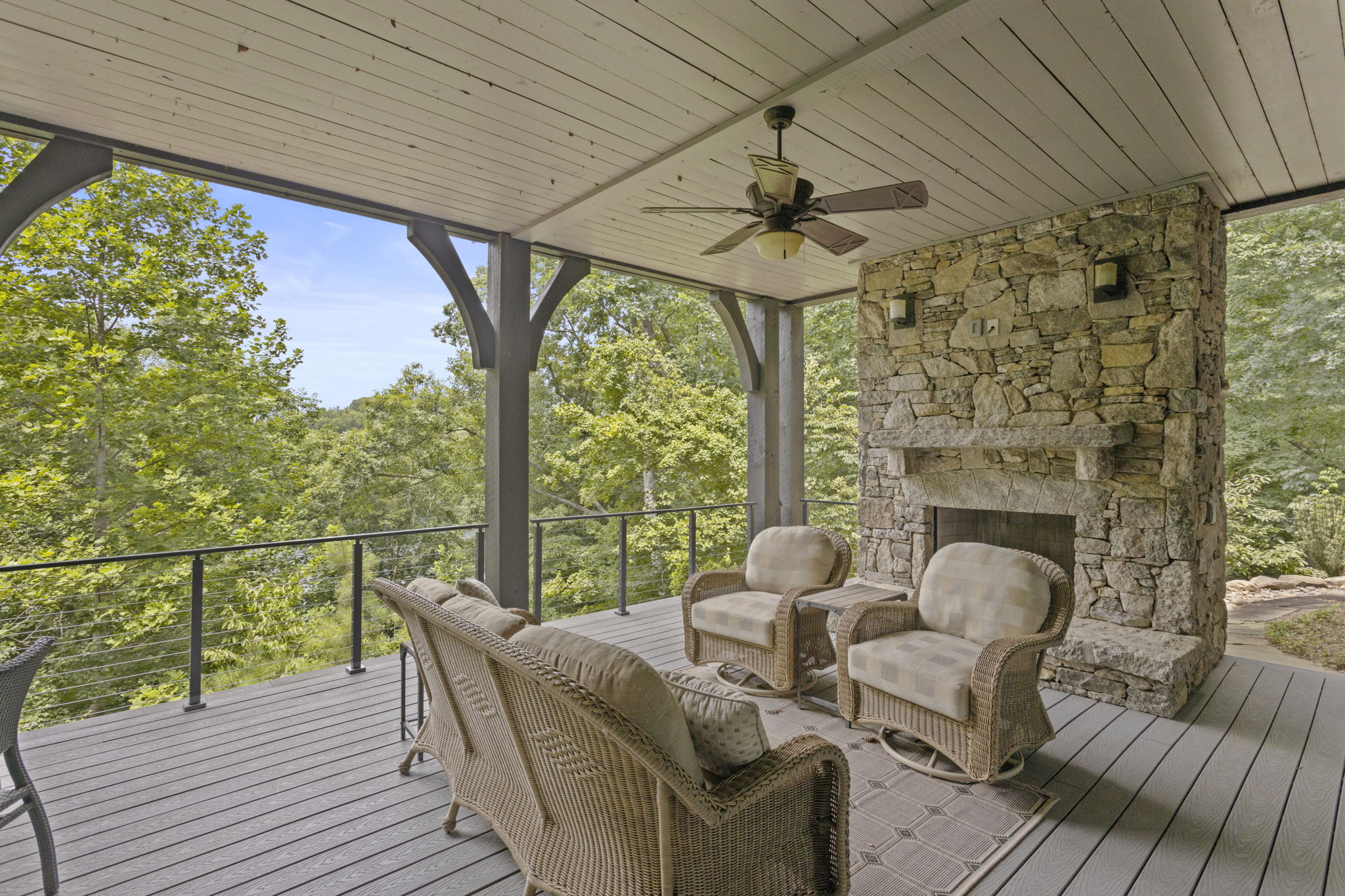  200 Saranac Drive, Sunset, SC 29685 - 物件實景