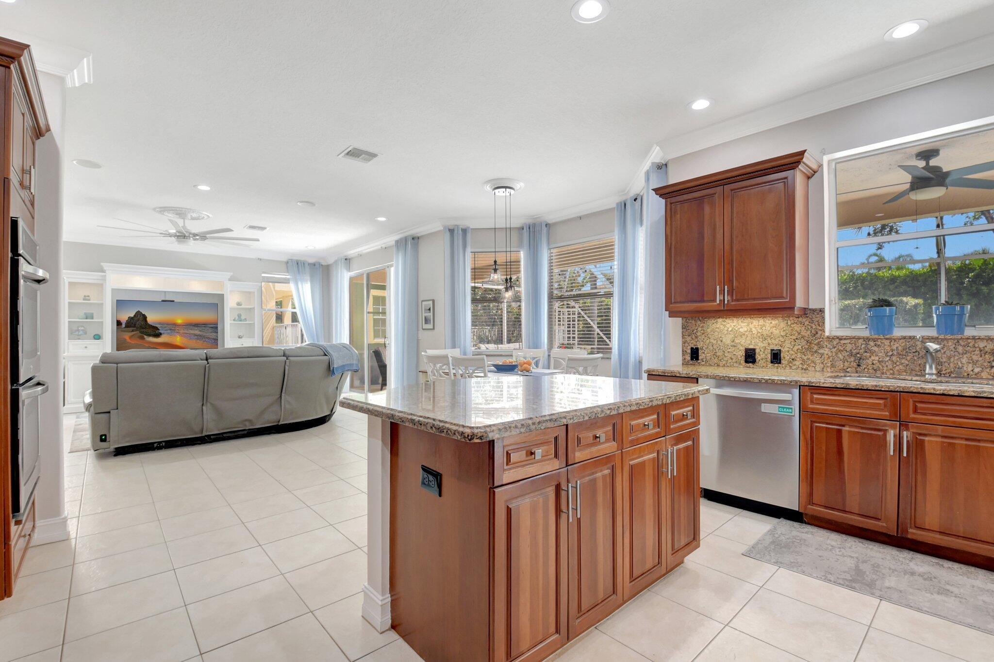 Lake Worth, Florida, 33467, United States, 4 Bedrooms Bedrooms, ,3 BathroomsBathrooms,Residential,For Sale,1978061