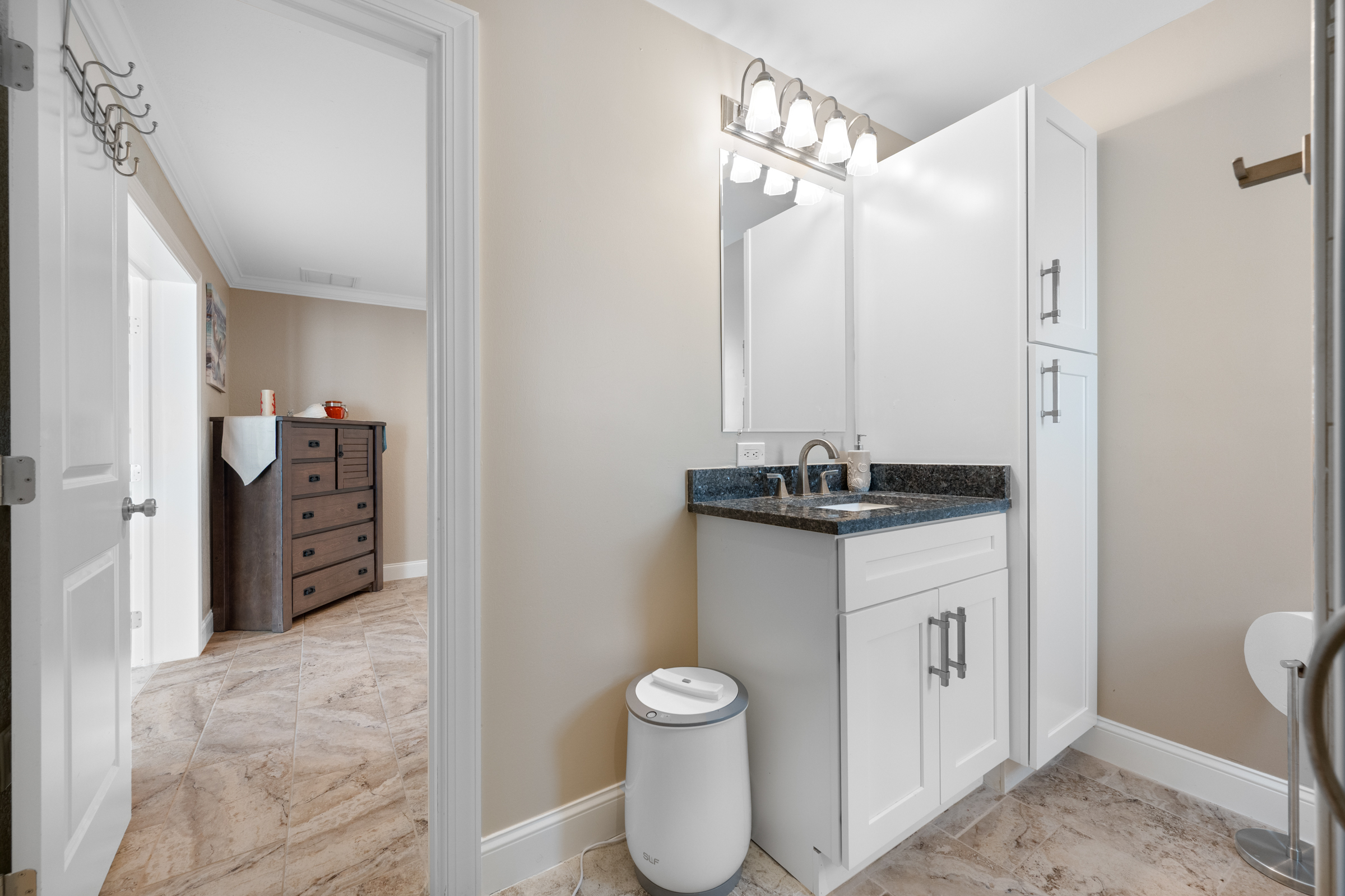 North Redington Beach, Florida, 33708, United States, 3 Bedrooms Bedrooms, ,2 BathroomsBathrooms,Residential,For Sale,2017347