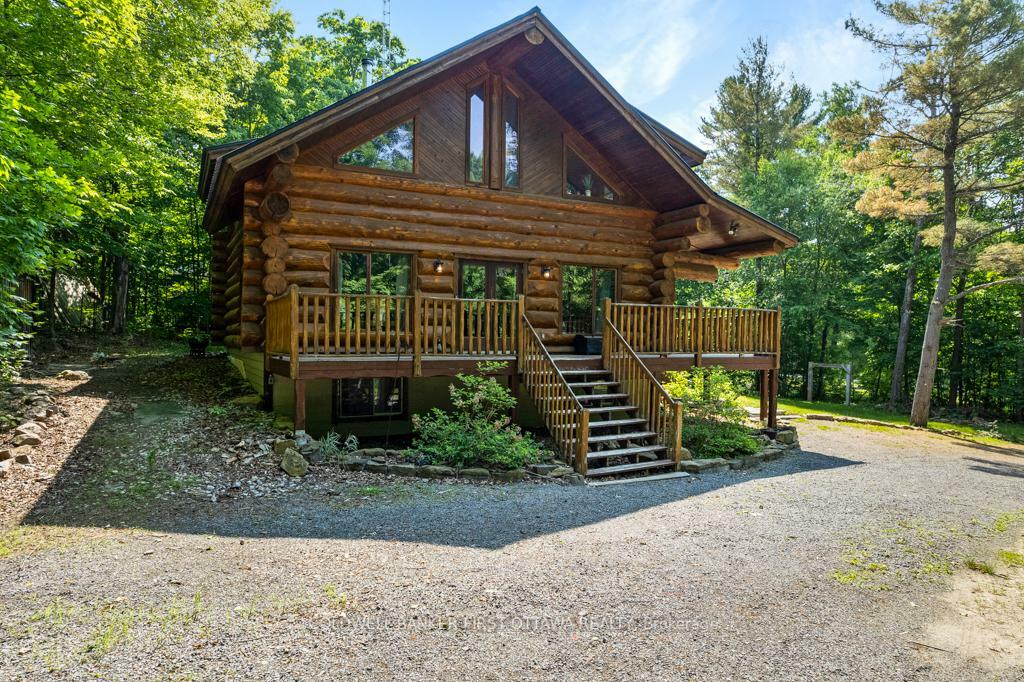 MISSISSIPPI MILLS, Ontario, K0A 2X0, CA, 4 Bedrooms Bedrooms, ,Residential,For Sale,1868623