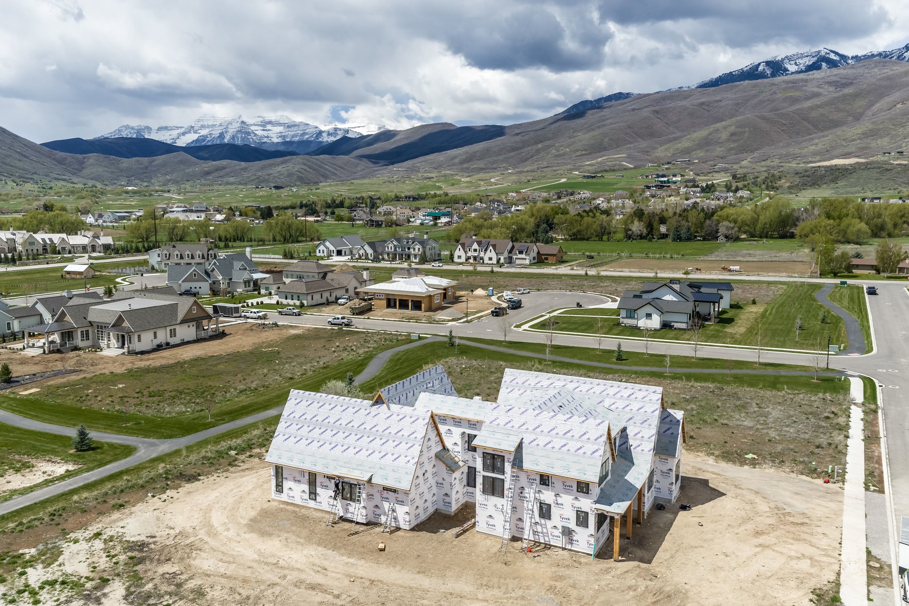  Thoughtfully Designed Home in the Heart of Midway with Mountain Views - 物件實景