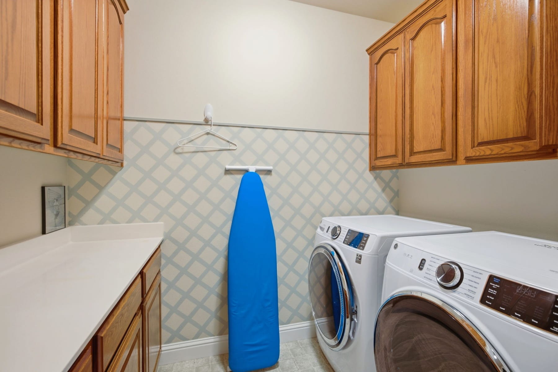  2212 SE Linden Lane Grants Pass, OR 97527 - 物件實景