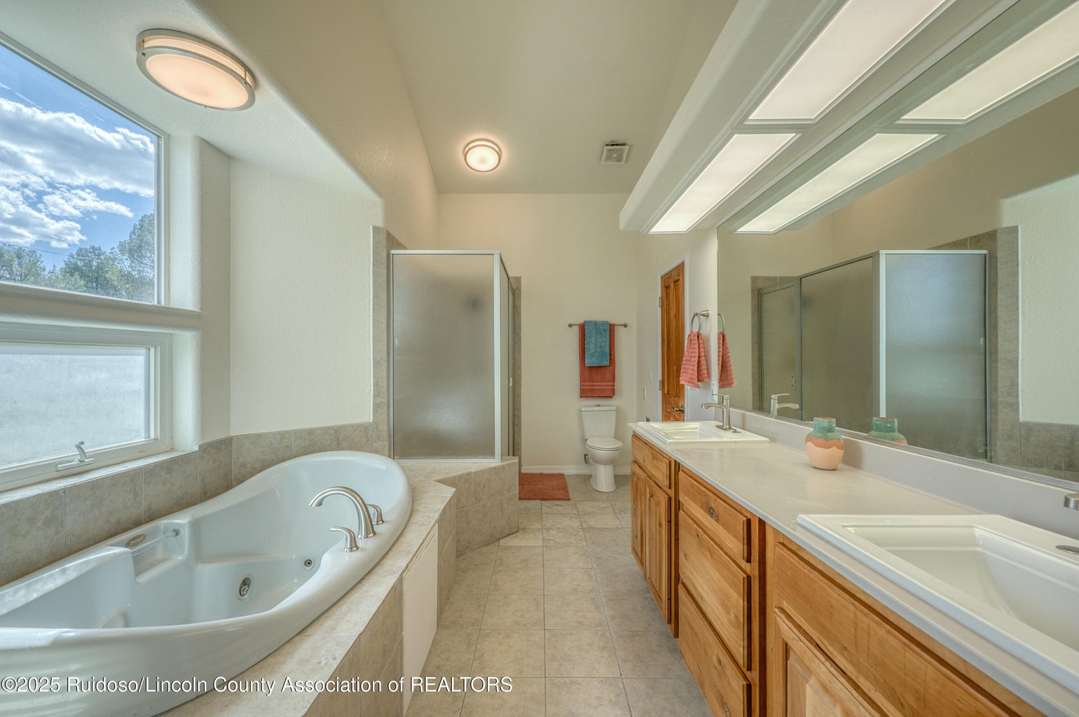 Alto, New Mexico, 88312, United States, 2 Bedrooms Bedrooms, ,2 BathroomsBathrooms,Residential,For Sale,2013285