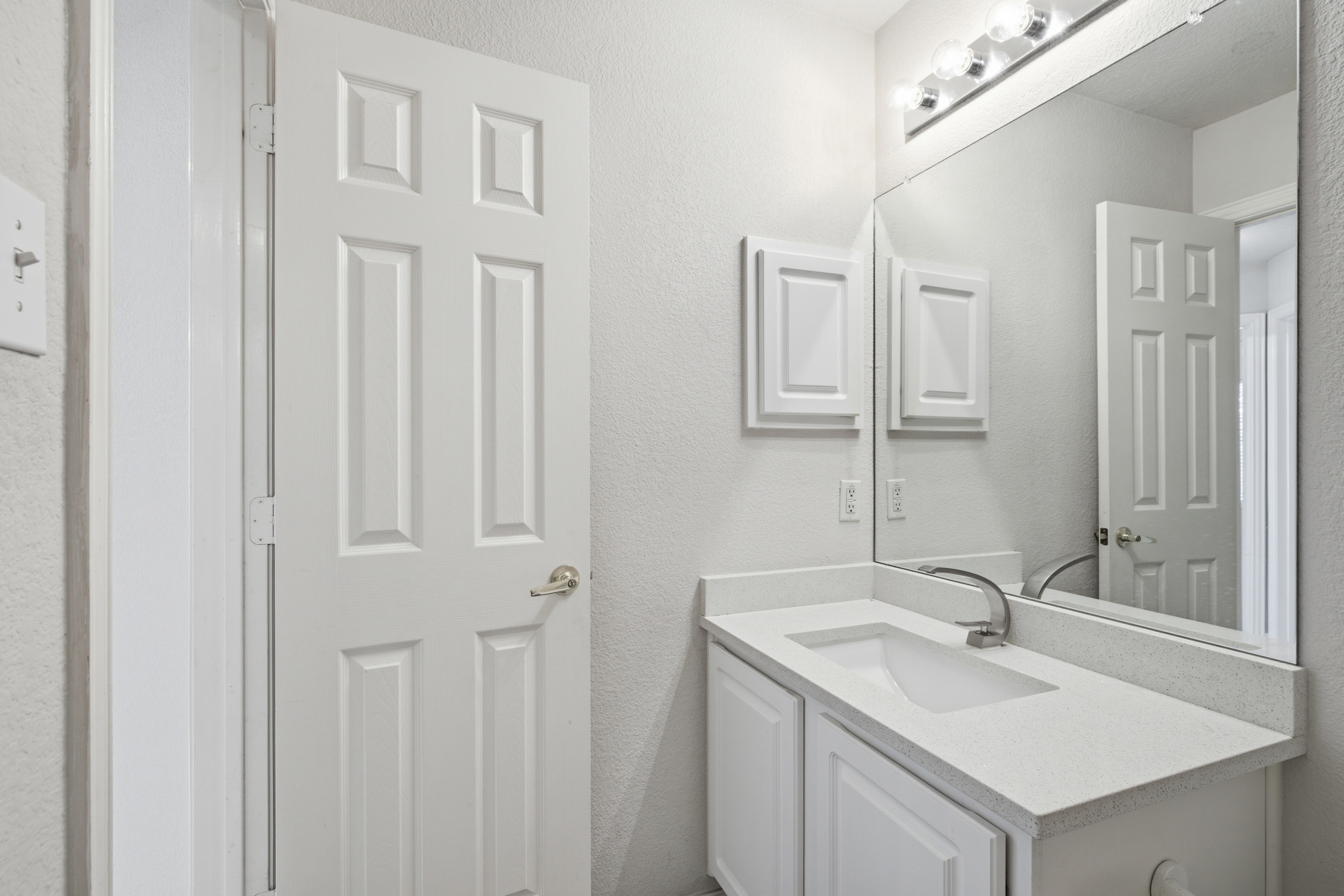  A Beautifully Enhanced McKinney Home Offering Modern Comfort and Privacy - 物件實景