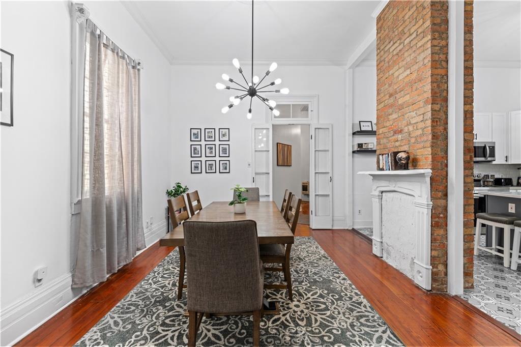 New Orleans, Louisiana, 70114, United States, 5 Bedrooms Bedrooms, ,2 BathroomsBathrooms,Residential,For Sale,1989356