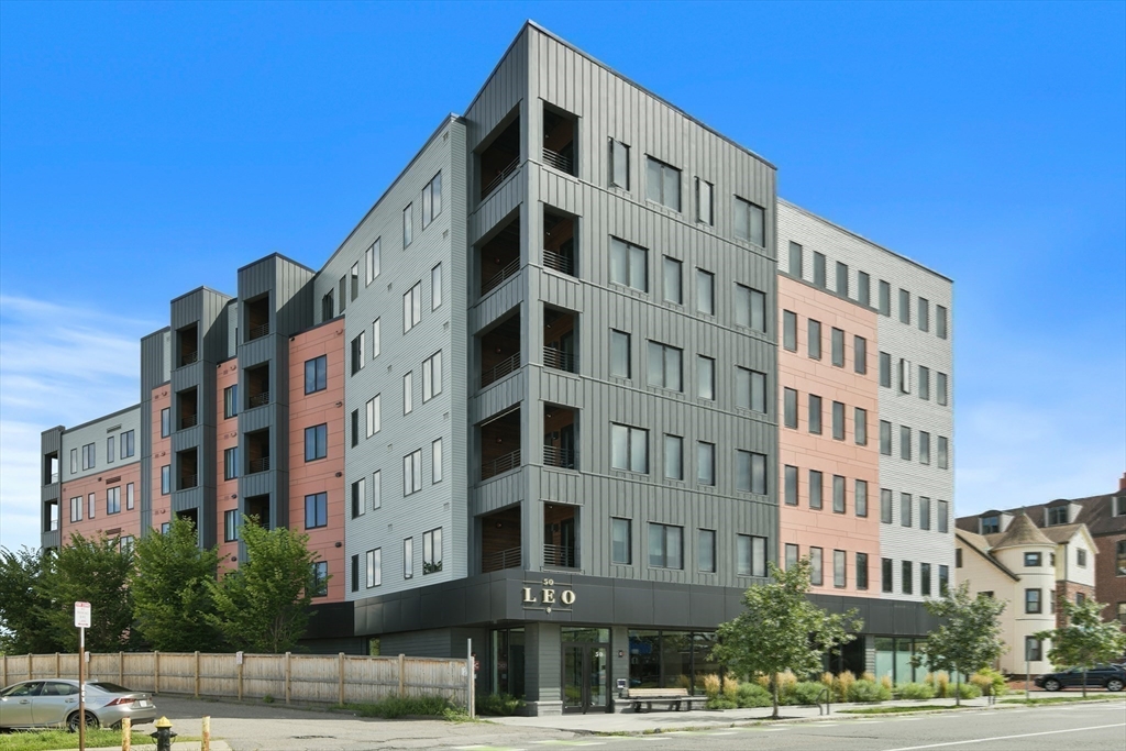 Boston, Massachusetts, 02135, United States, 1 Bedroom Bedrooms, ,1 BathroomBathrooms,Residential,For Sale,1977767