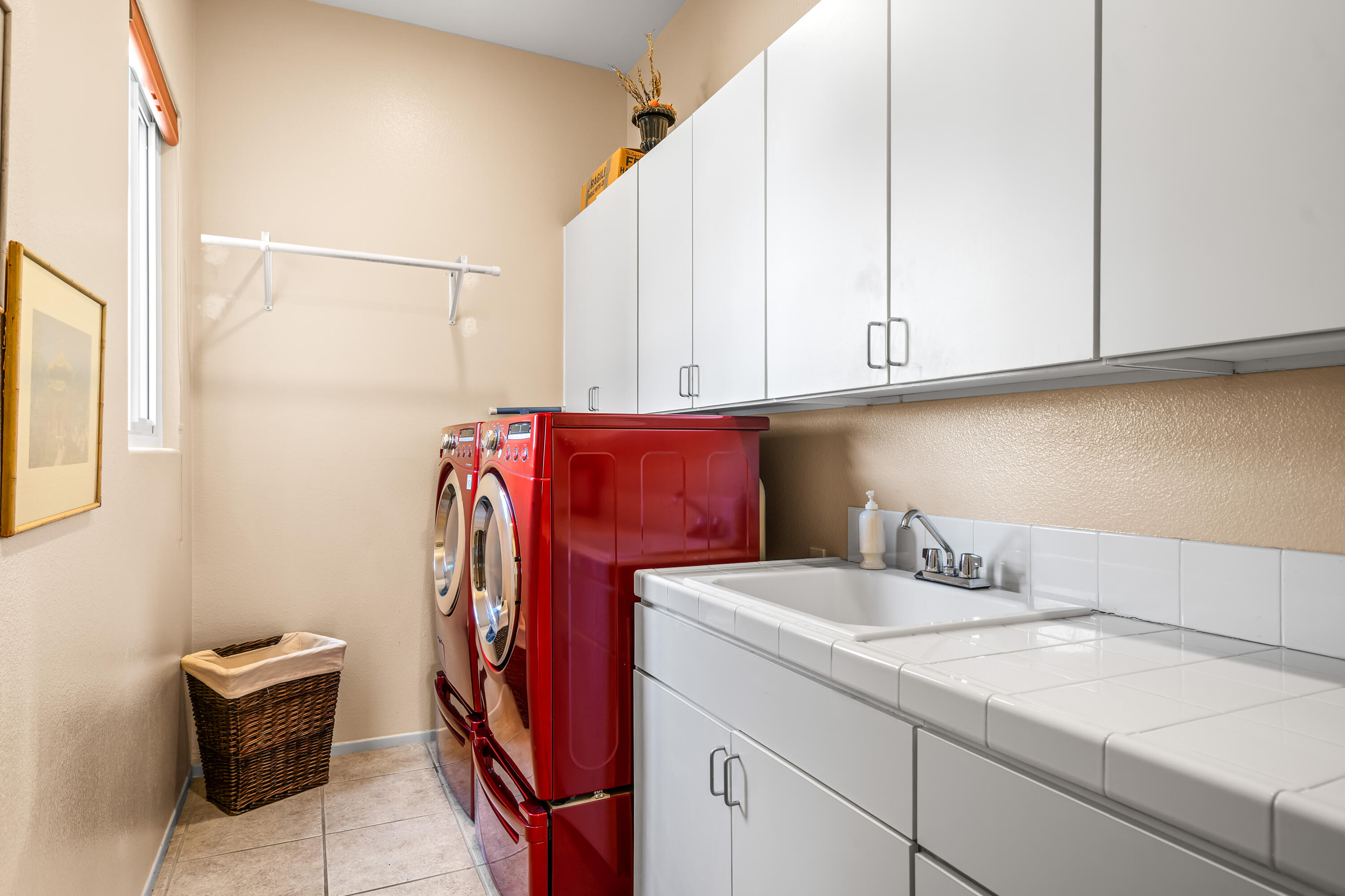 Rancho Mirage, California, 92270, United States, 3 Bedrooms Bedrooms, ,2 BathroomsBathrooms,Residential,For Sale,1991194