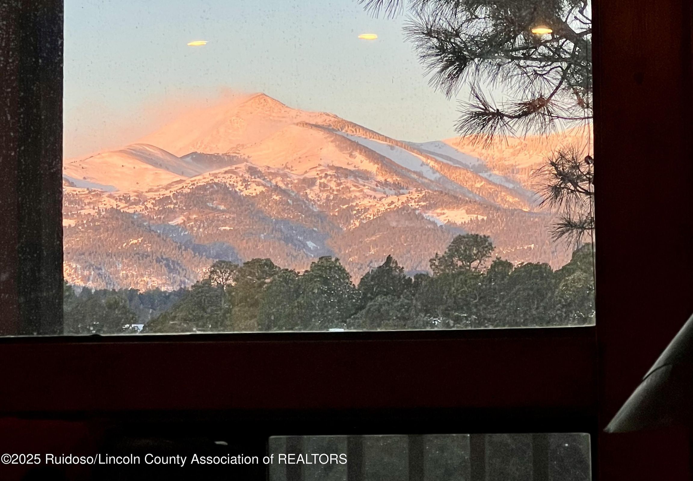 Ruidoso, New Mexico, 88345, United States, 5 Bedrooms Bedrooms, ,4 BathroomsBathrooms,Residential,For Sale,2006103