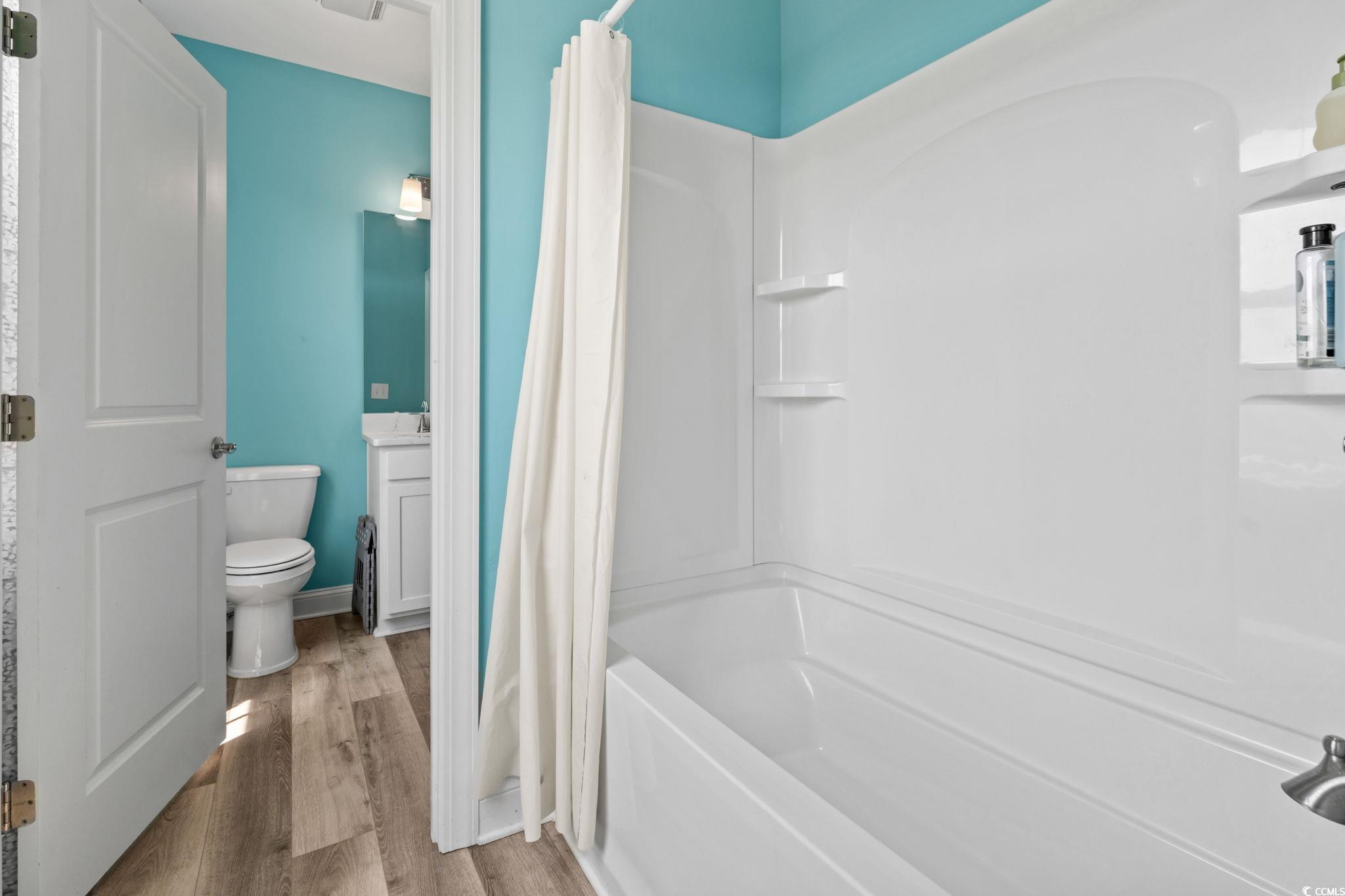 Myrtle Beach, South Carolina, 29579, United States, 5 Bedrooms Bedrooms, ,5 BathroomsBathrooms,Residential,For Sale,1979513