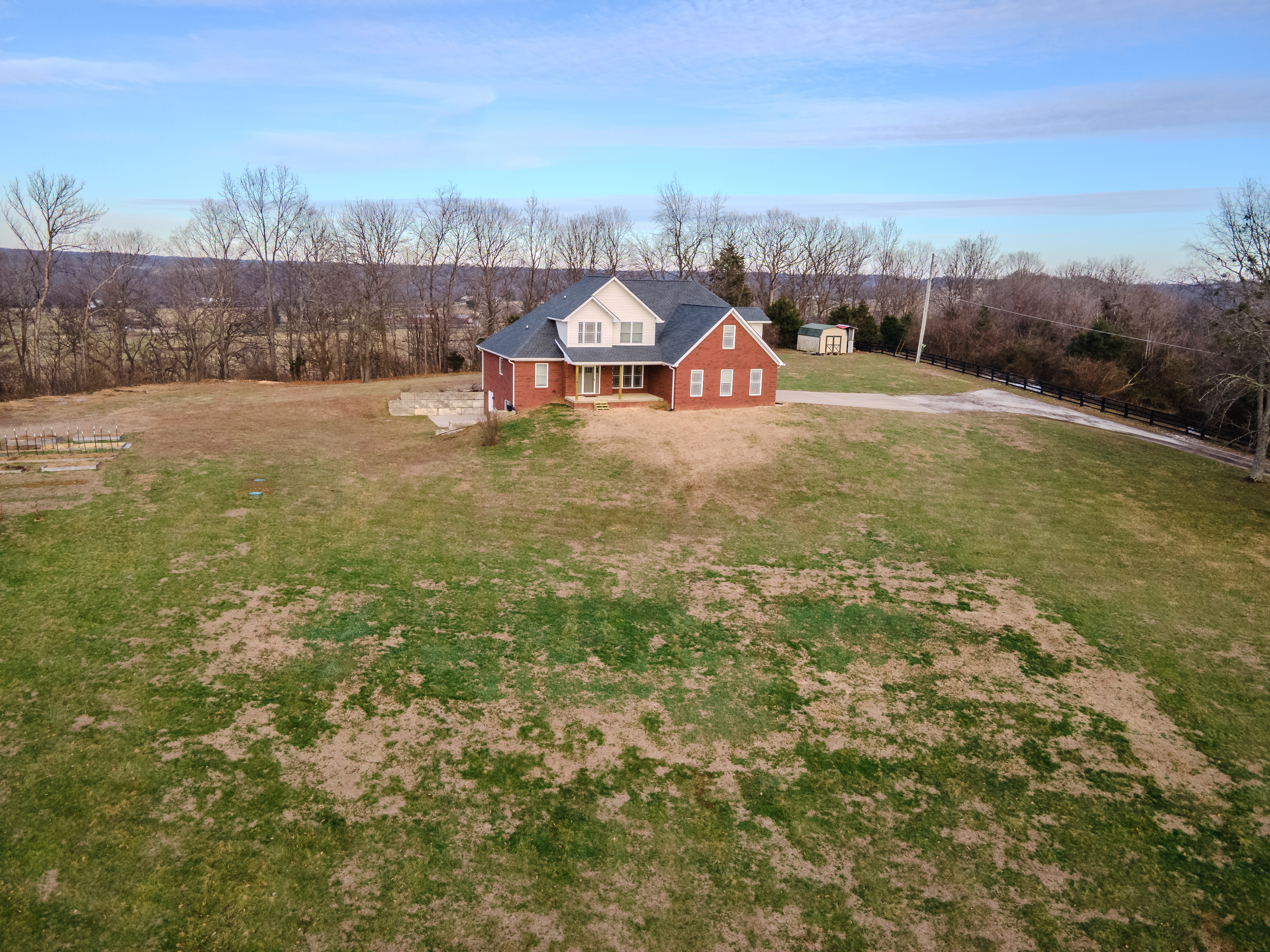 Frankfort, Kentucky, 40601, United States, 6 Bedrooms Bedrooms, ,3 BathroomsBathrooms,Residential,For Sale,2012095