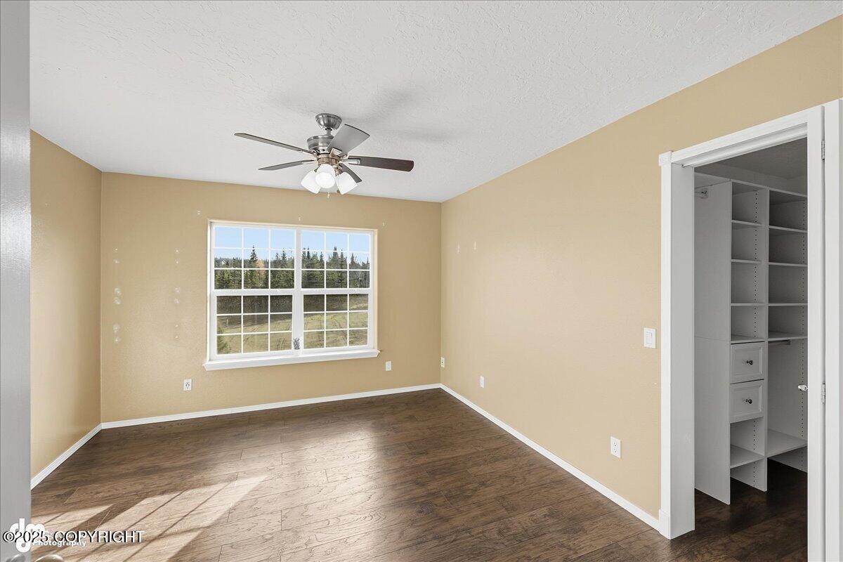 Sterling, Alaska, 99672, United States, 4 Bedrooms Bedrooms, ,3 BathroomsBathrooms,Residential,For Sale,1974036