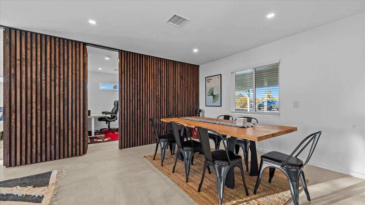 Yucca Valley, California, 92284, United States, 4 Bedrooms Bedrooms, ,2 BathroomsBathrooms,Residential,For Sale,1978728