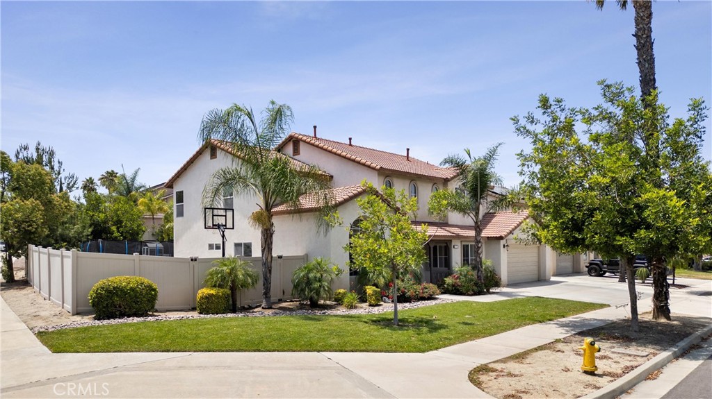 Riverside, California, 92503, United States, 4 Bedrooms Bedrooms, ,3 BathroomsBathrooms,Residential,For Sale,1875571