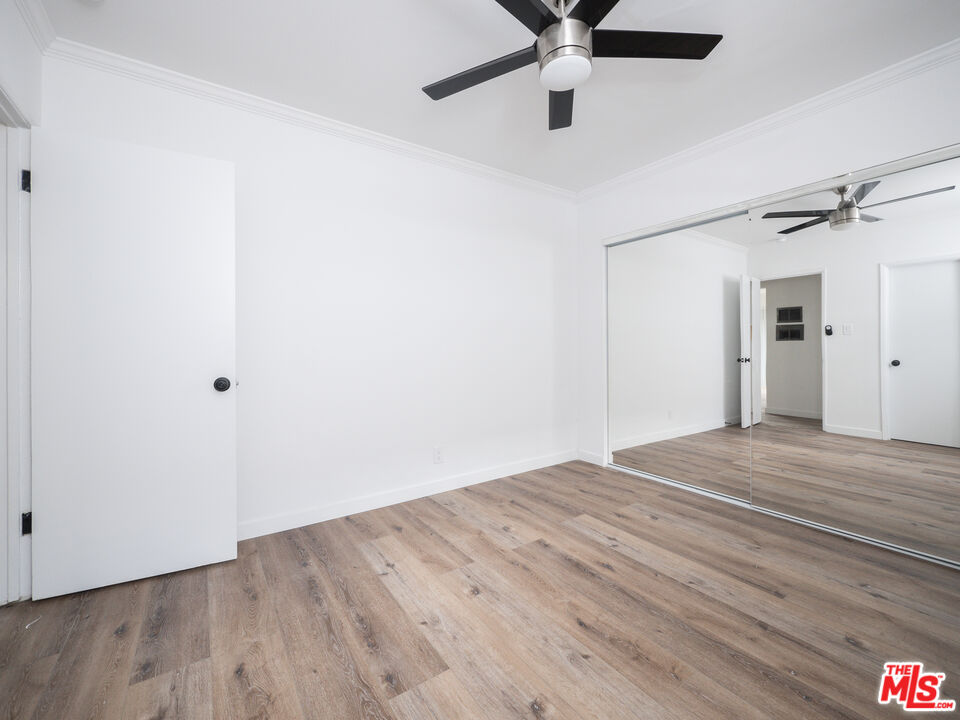 Los Angeles, California, 90066, United States, 4 Bedrooms Bedrooms, ,Residential,For Sale,1705124