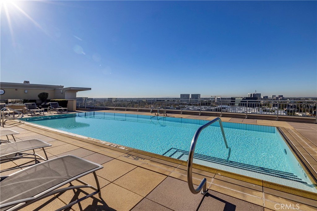 Irvine, California, 92612, United States, 2 Bedrooms Bedrooms, ,2 BathroomsBathrooms,Residential,For Sale,1989675