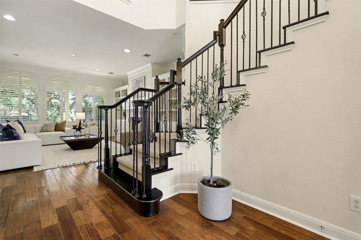 Austin, Texas, 78717, United States, 5 Bedrooms Bedrooms, ,6 BathroomsBathrooms,Residential,For Sale,1989051