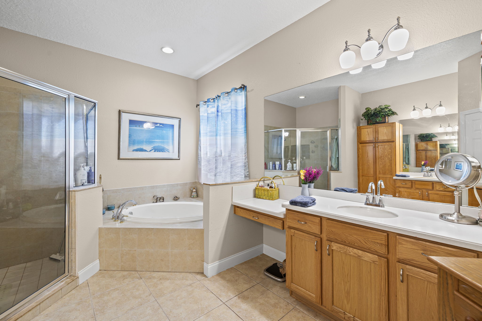 Land O Lakes, Florida, 34638, United States, 4 Bedrooms Bedrooms, ,4 BathroomsBathrooms,Residential,For Sale,1973686