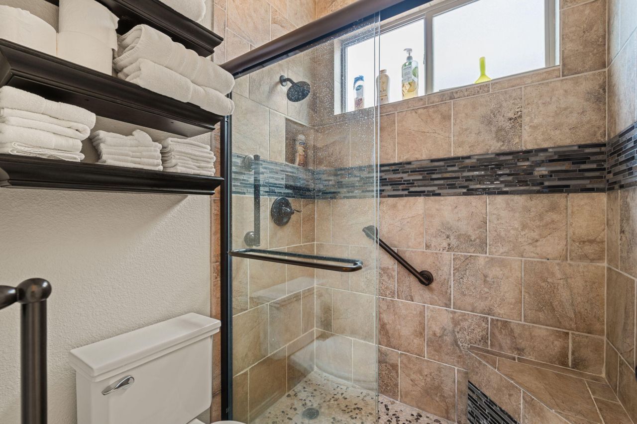 Rio Rancho, New Mexico, 87144, United States, 4 Bedrooms Bedrooms, ,3 BathroomsBathrooms,Residential,For Sale,1918092